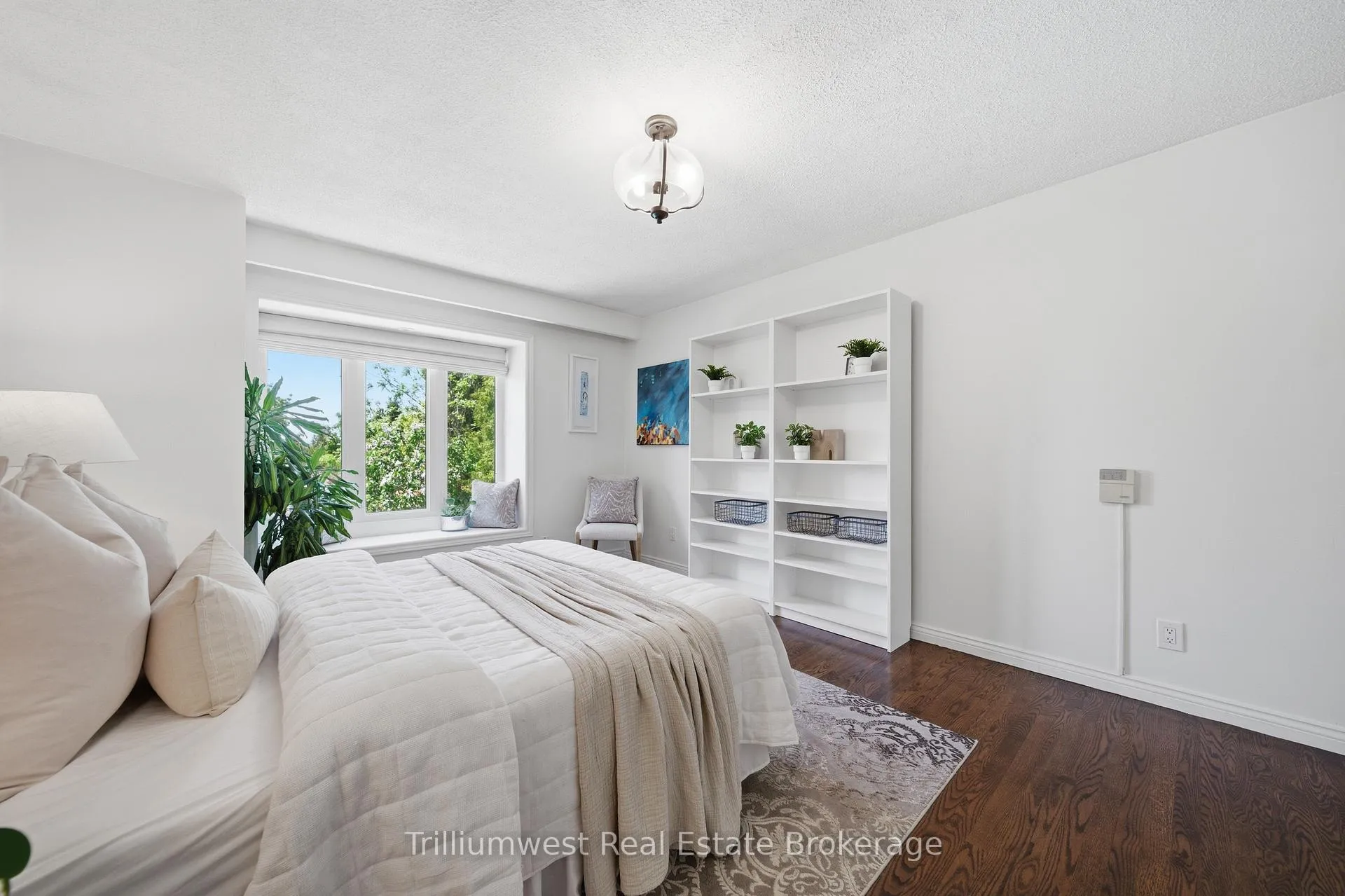 Photo 24 of 37 Blue Forest Crescent, Guelph/Eramosa, Rural Guelph/Eramosa East — HOMEH