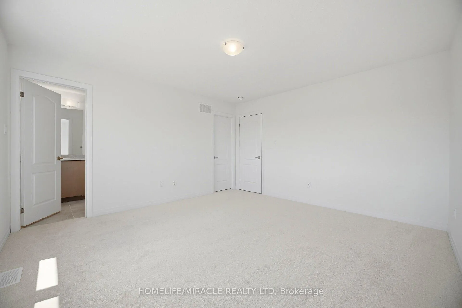 Photo 27 of Unit 16, 15 Peach Street, Thorold, Rolling Meadows — HOMEH
