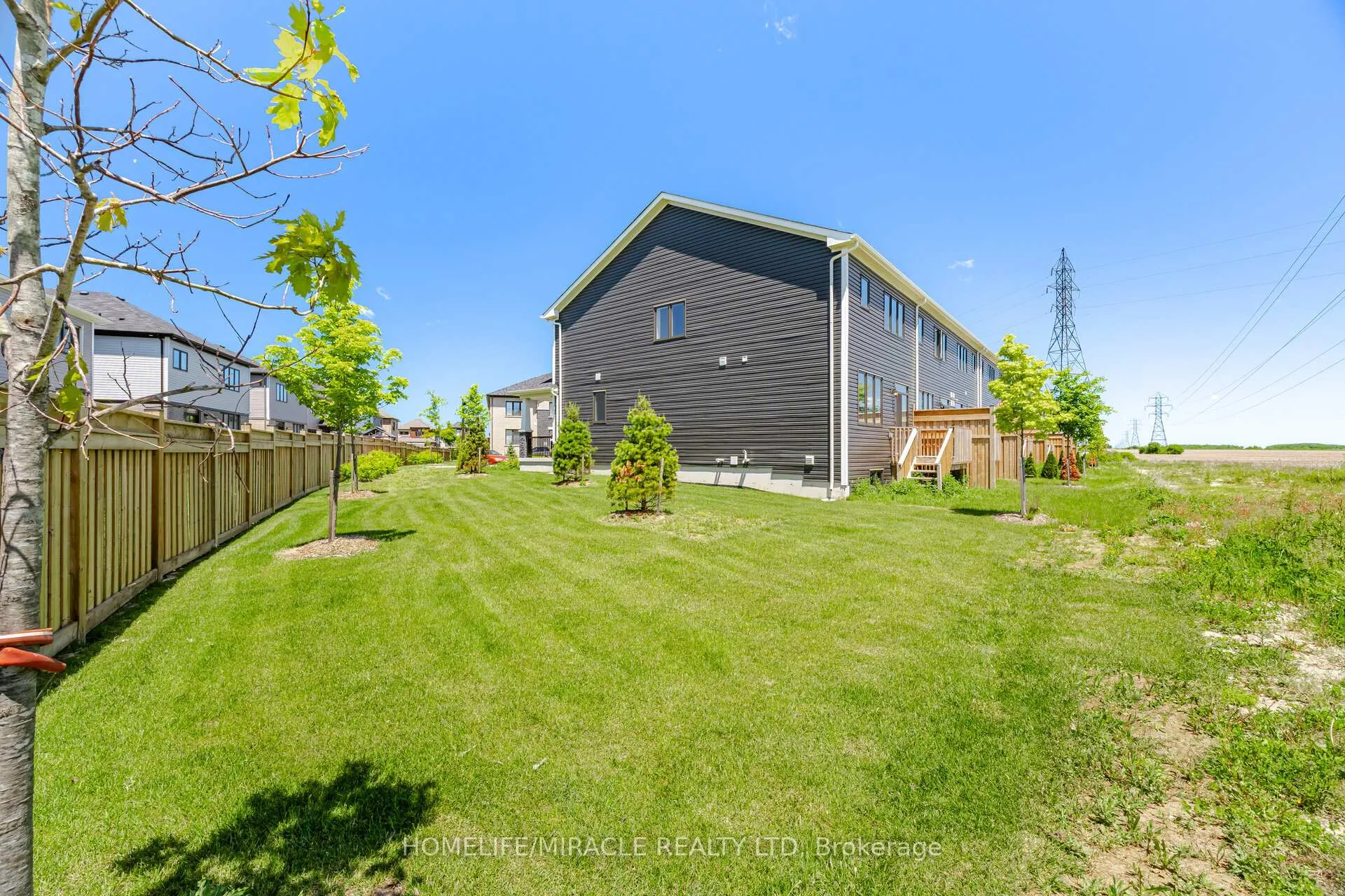 Photo 42 of Unit 16, 15 Peach Street, Thorold, Rolling Meadows — HOMEH