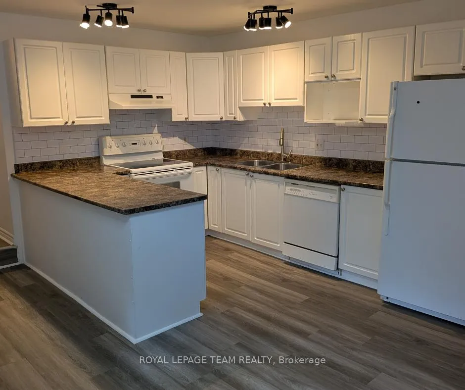 Photo 4 of 29 Stevenson Avenue, Ottawa, Carlington — HOMEH