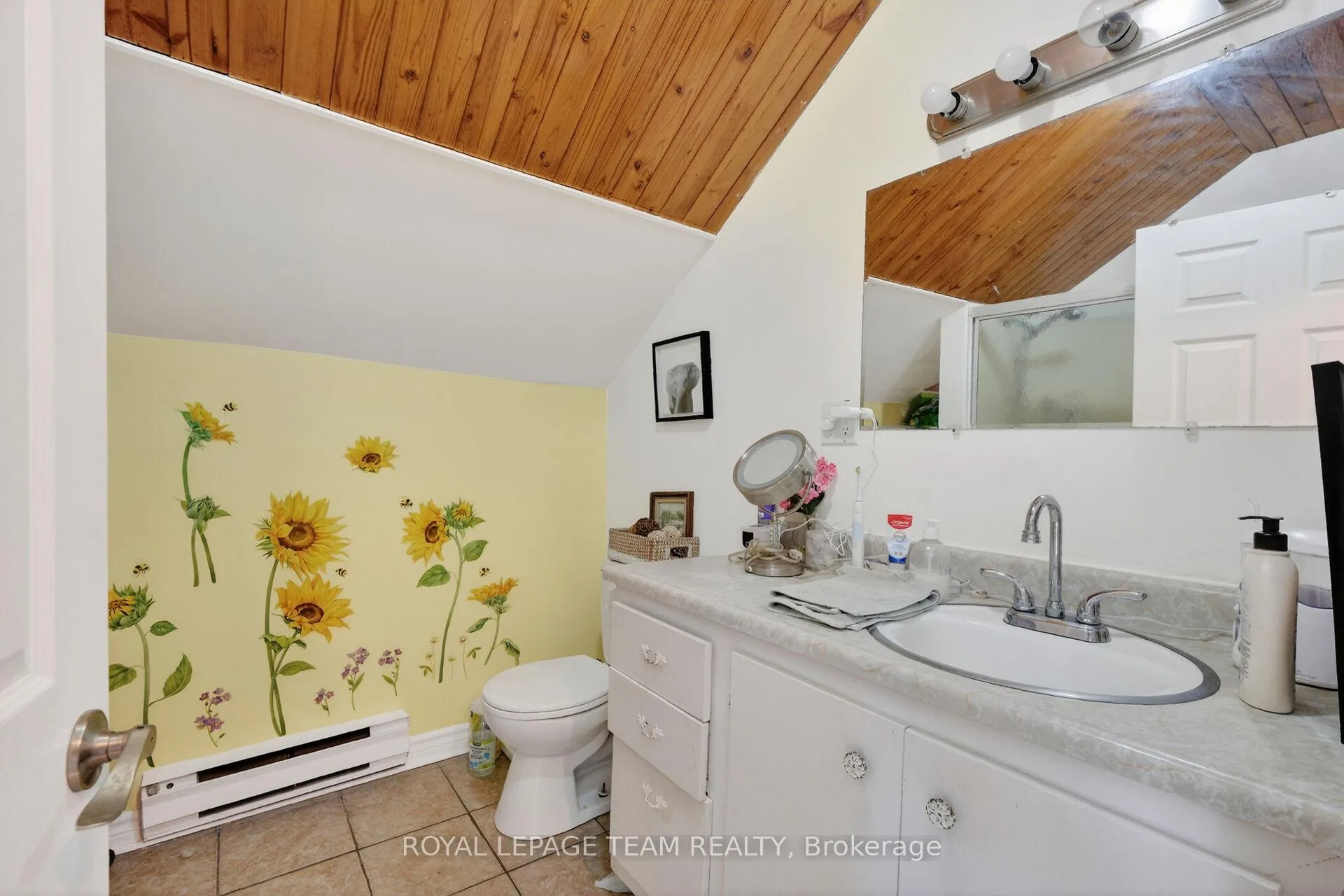 Photo 32 of 29 Stevenson Avenue, Ottawa, Carlington — HOMEH