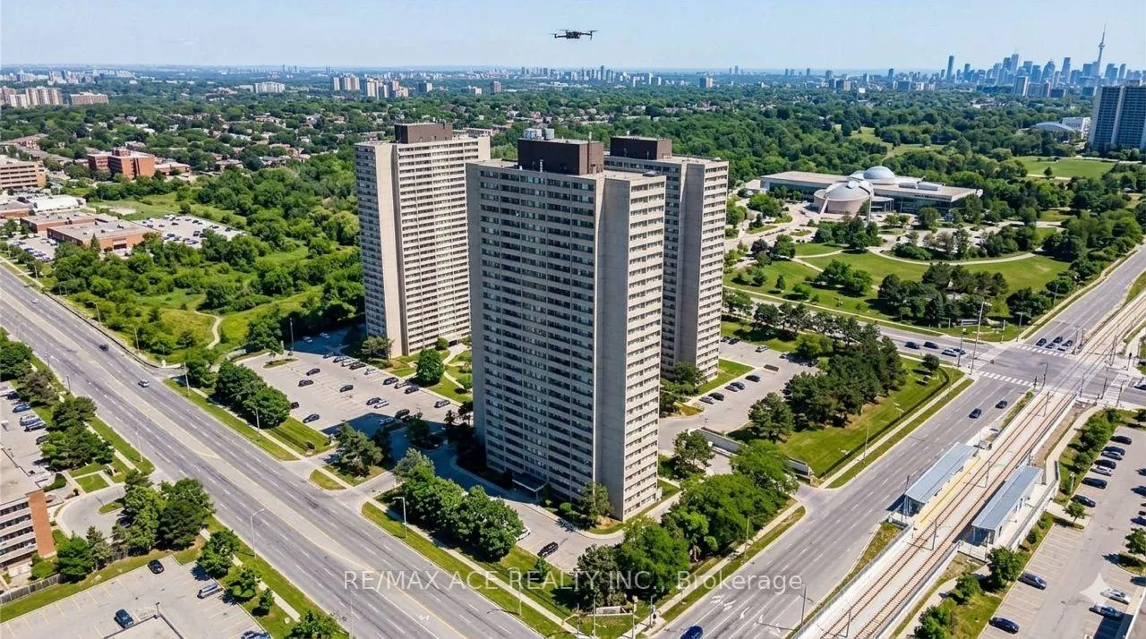 Photo 2 of Unit 2504, 715 Don Mills Road, Toronto, Flemingdon Park — HOMEH