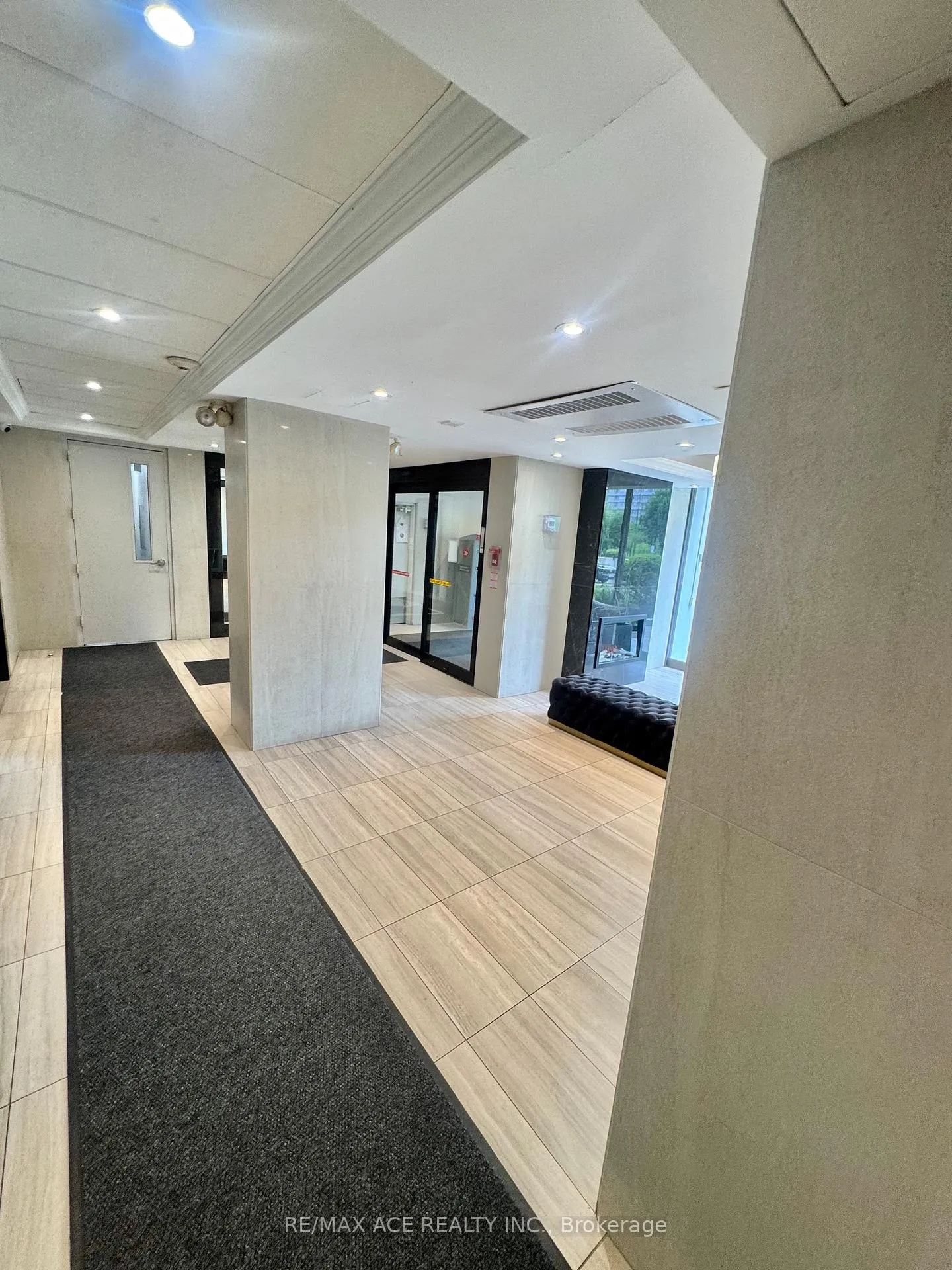 Photo 6 of Unit 2504, 715 Don Mills Road, Toronto, Flemingdon Park — HOMEH
