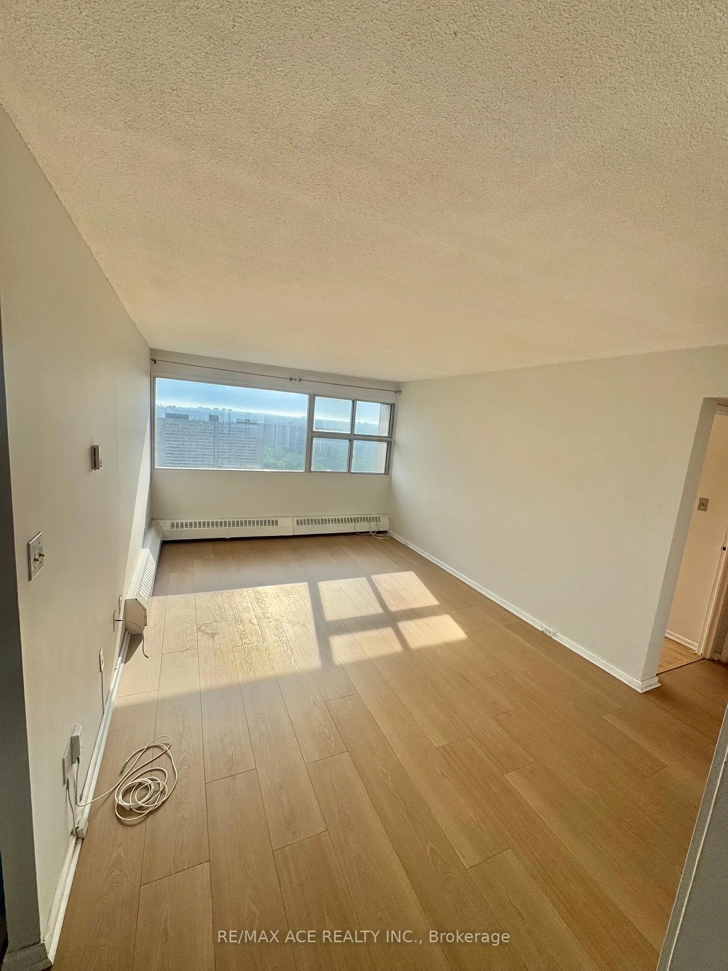 Photo 9 of Unit 2504, 715 Don Mills Road, Toronto, Flemingdon Park — HOMEH