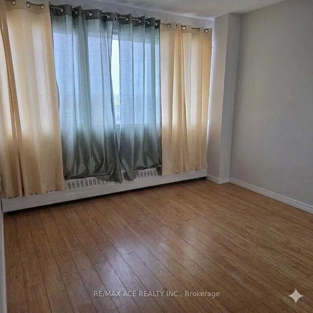 Photo 10 of Unit 2504, 715 Don Mills Road, Toronto, Flemingdon Park — HOMEH