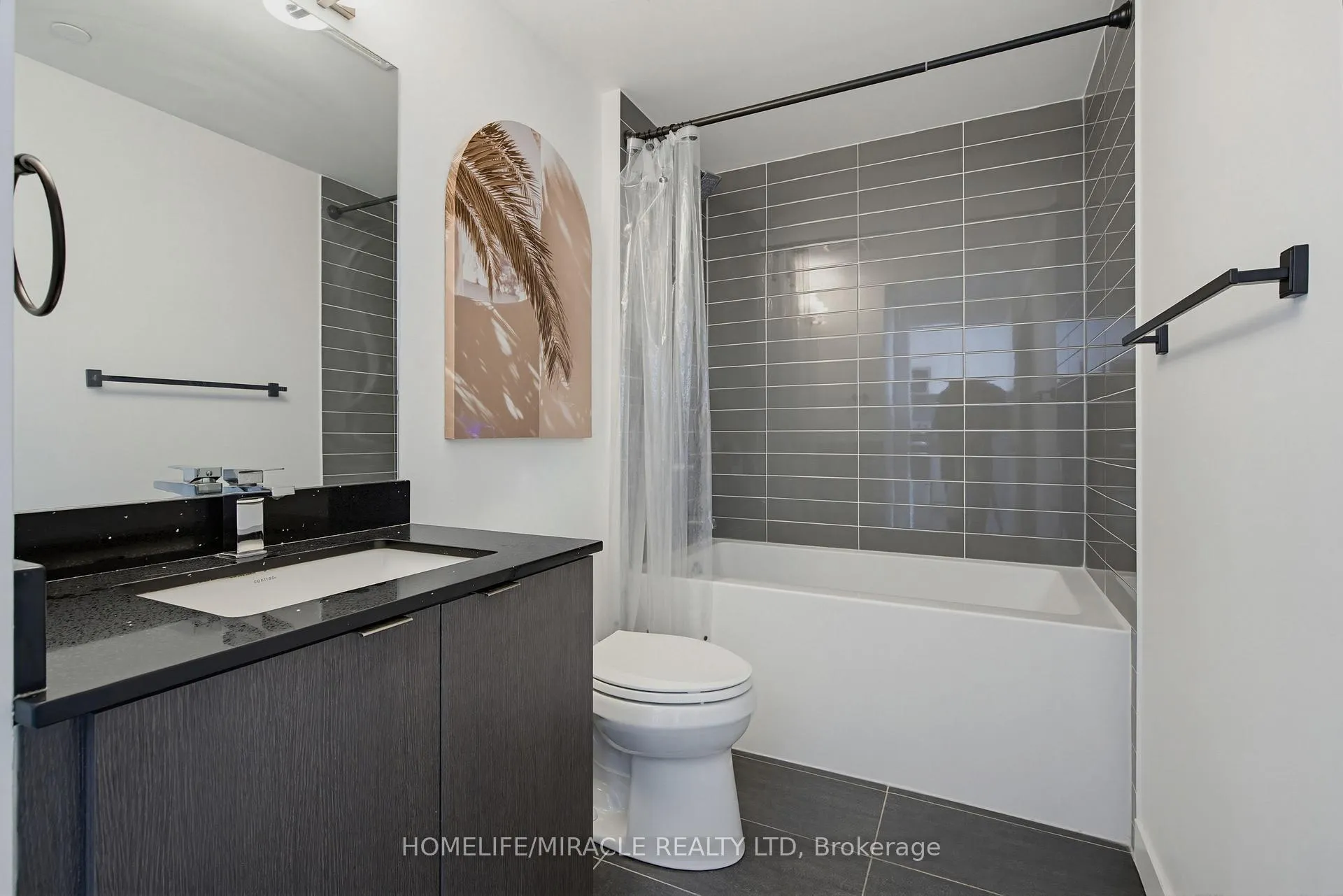 Photo 13 of Unit 605, 859 The Queensway, Etobicoke, Stonegate-Queensway — HOMEH