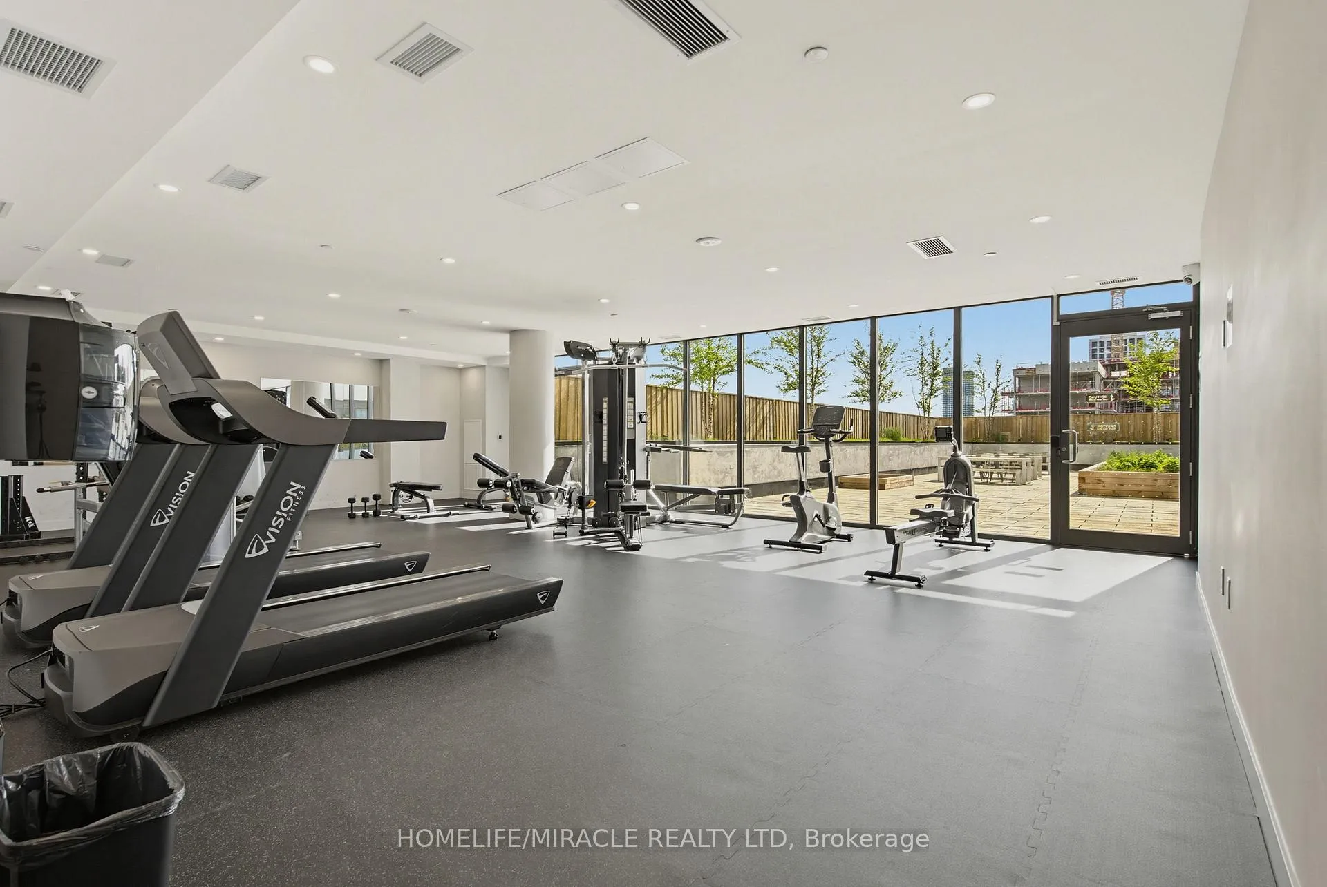 Photo 18 of Unit 605, 859 The Queensway, Etobicoke, Stonegate-Queensway — HOMEH