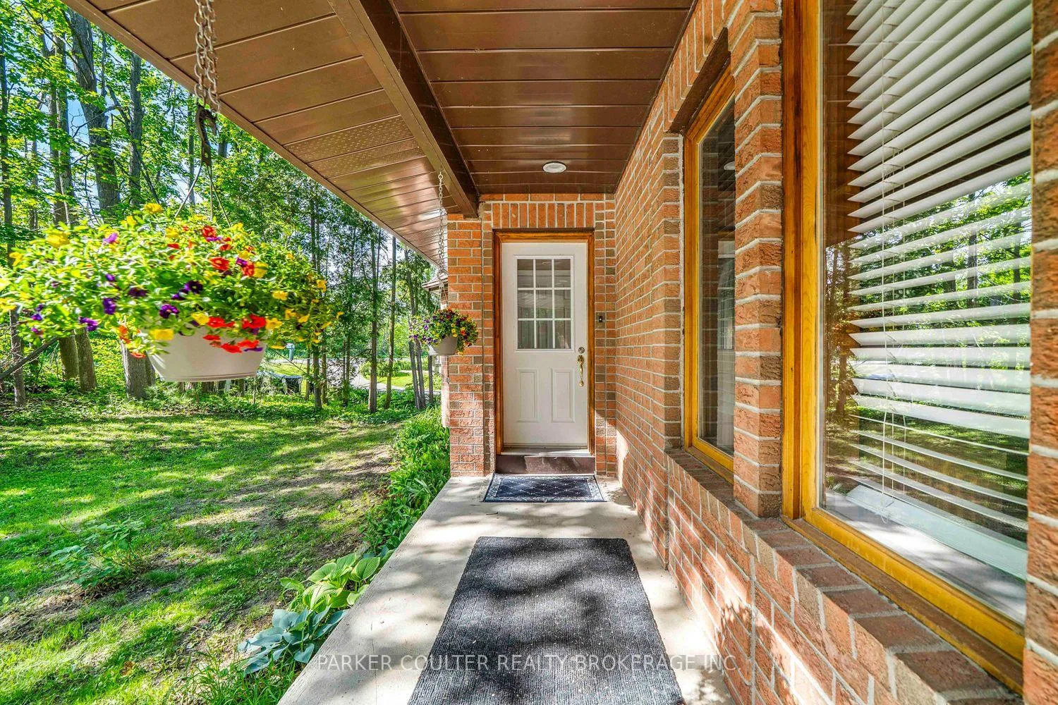 Photo 3 of 4365 Huronia Road, Severn, Rural Severn — HOMEH