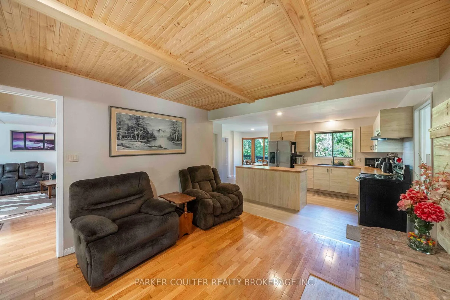 Photo 19 of 4365 Huronia Road, Severn, Rural Severn — HOMEH