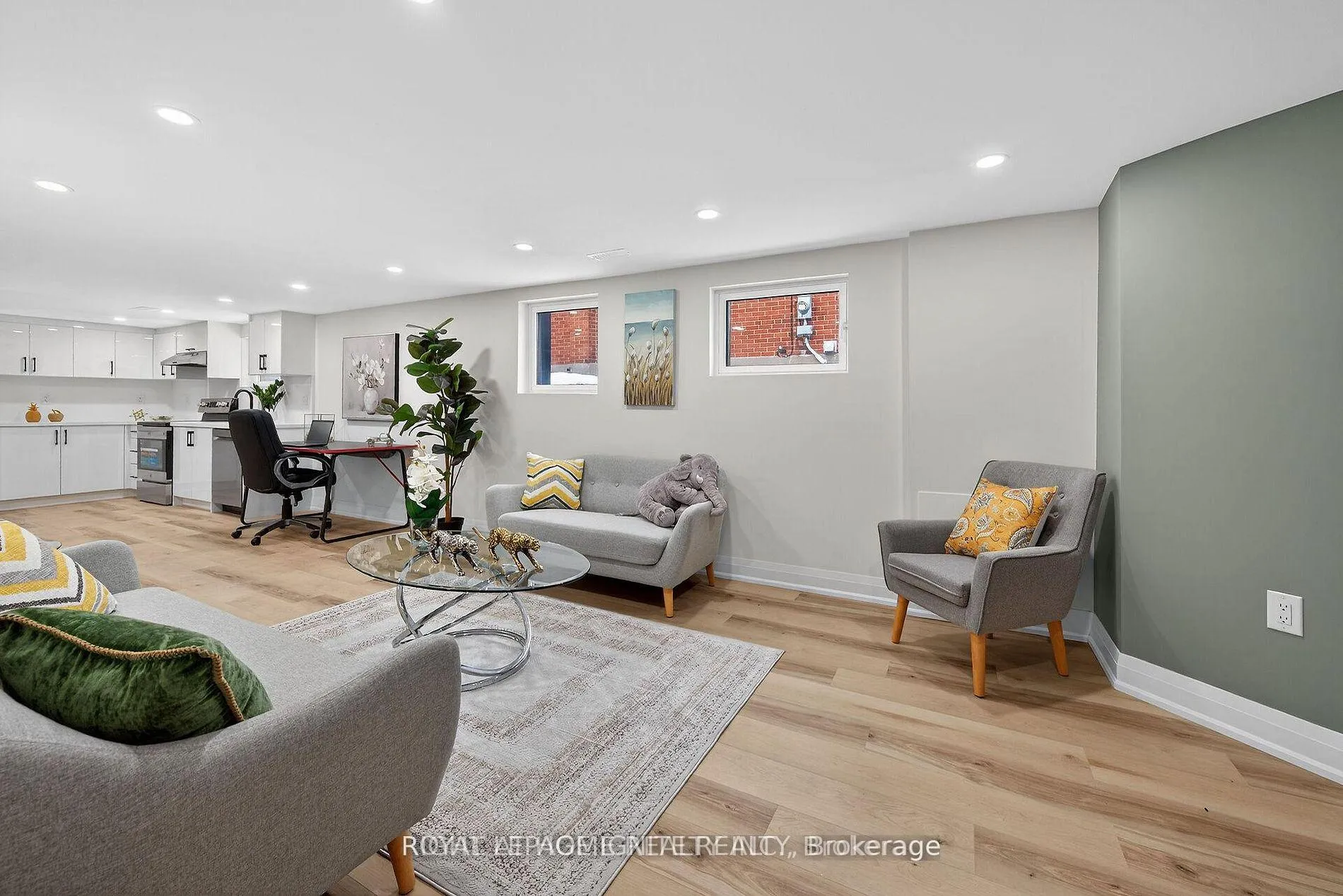 Photo 4 of 191 East 32nd Street, Hamilton, Raleigh — HOMEH