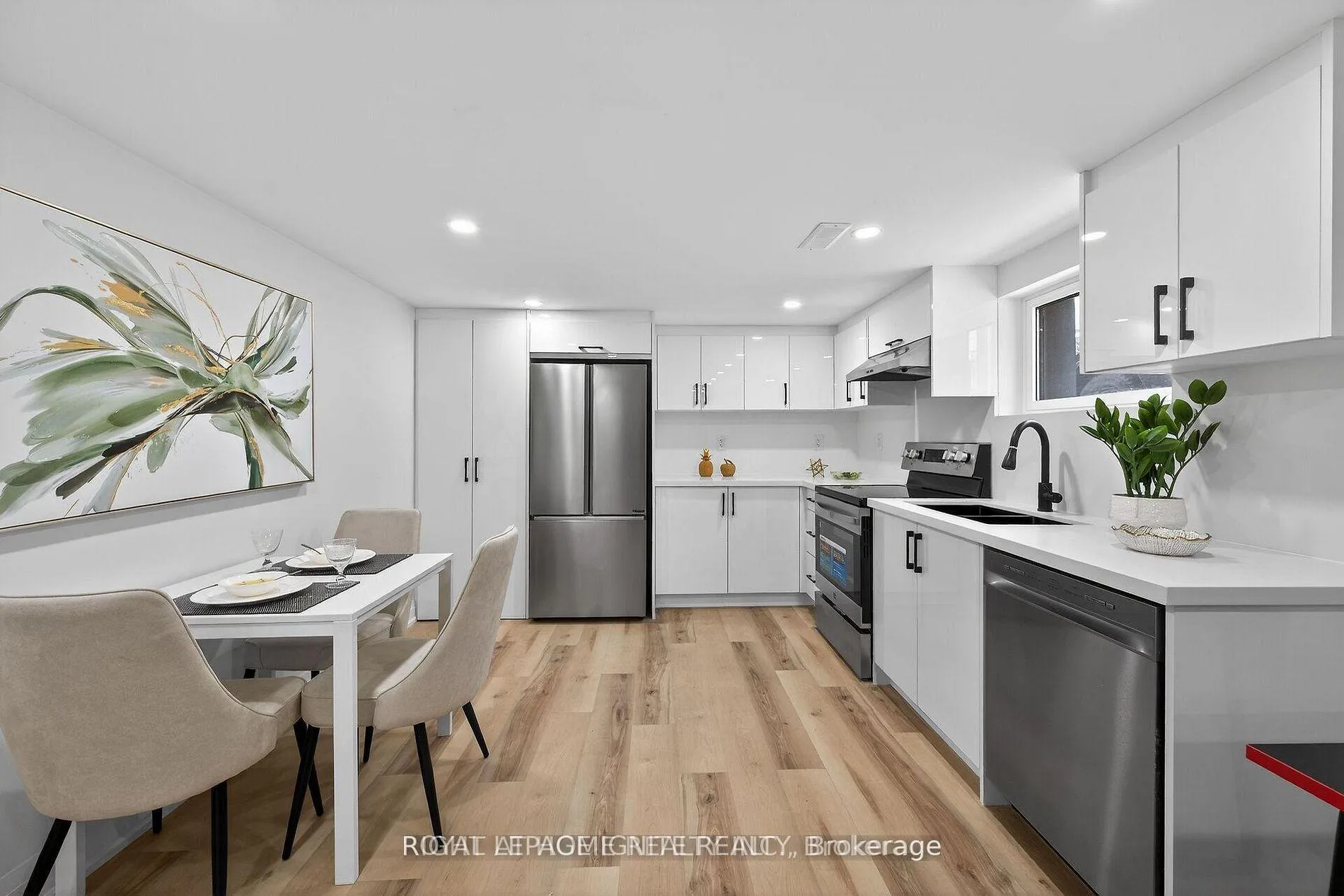 Photo 8 of 191 East 32nd Street, Hamilton, Raleigh — HOMEH