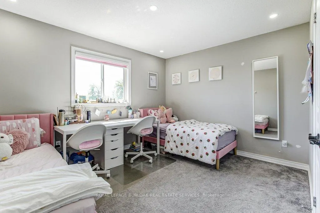 Photo 28 of 182 Fair Street, Hamilton, Meadowlands — HOMEH