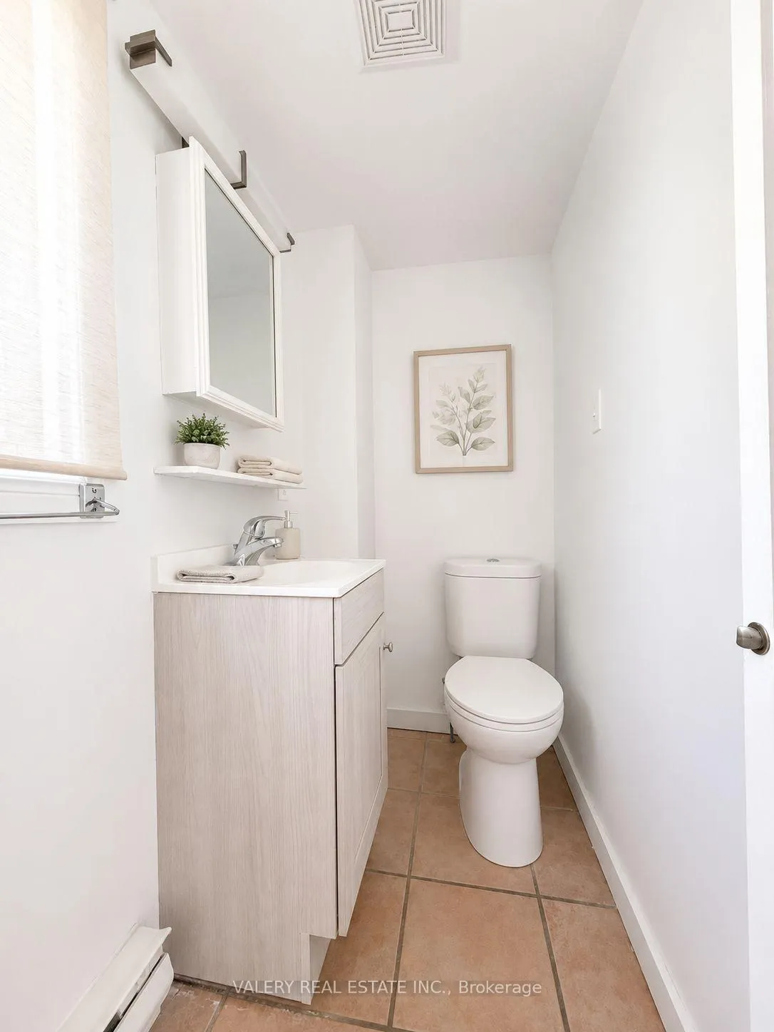 Photo 10 of 9 James Street E, Guelph, Kortright East — HOMEH