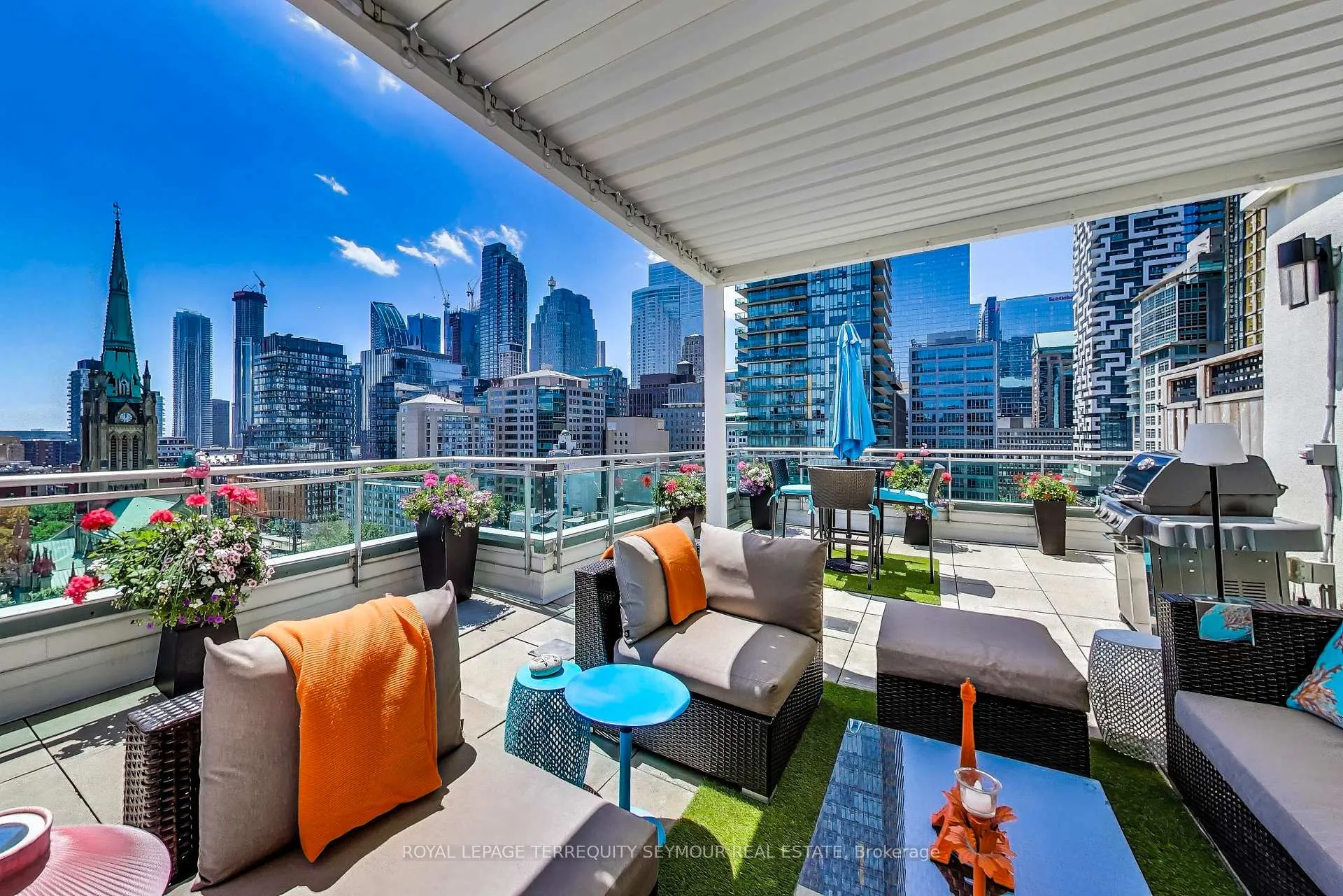 Photo 22 of Unit PH3, 77 Lombard Street, Toronto, Church-Yonge Corridor — HOMEH