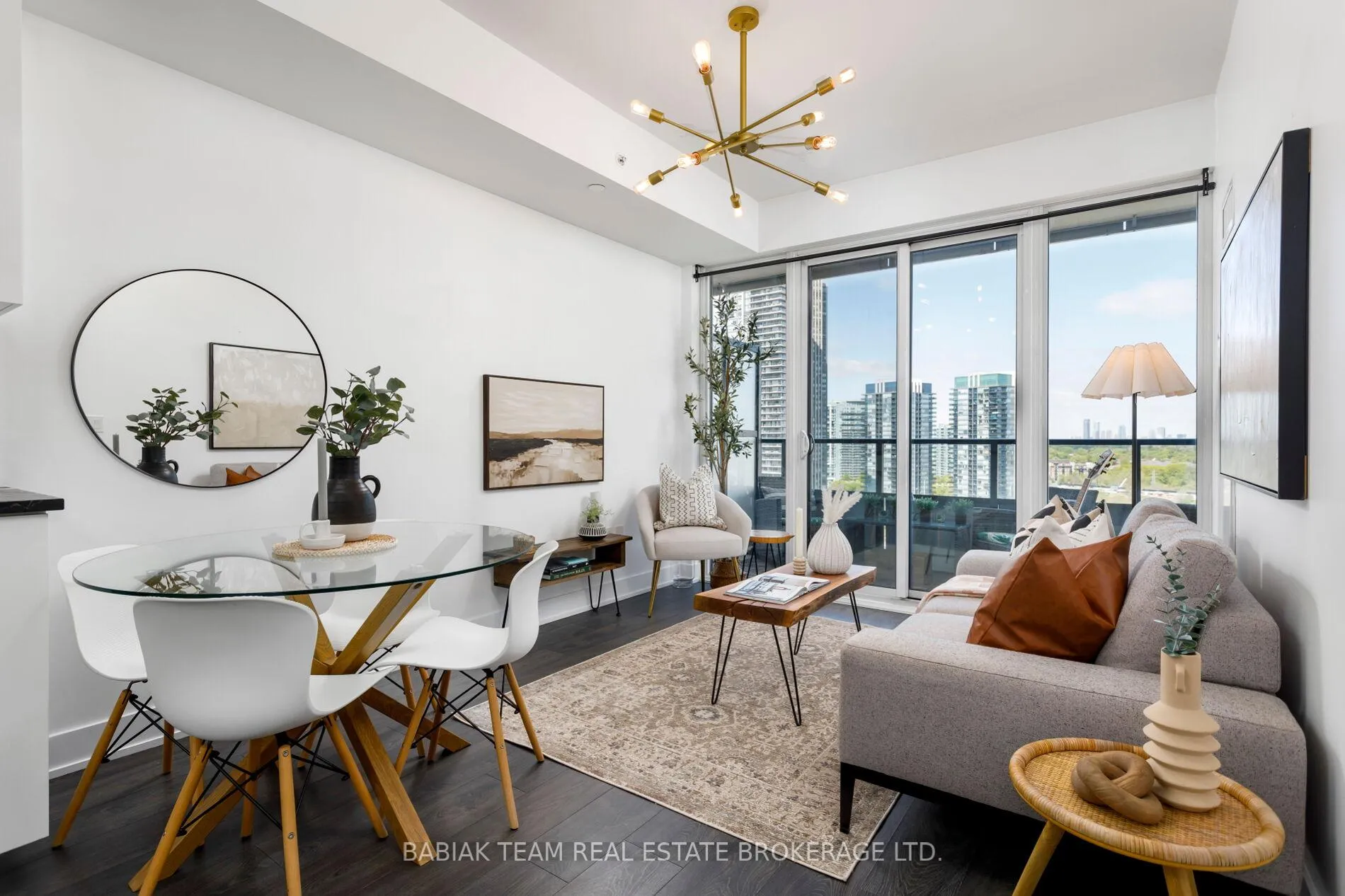 Photo 1 of Unit 1712, 30 Shore Breeze Drive, Etobicoke, Mimico — HOMEH
