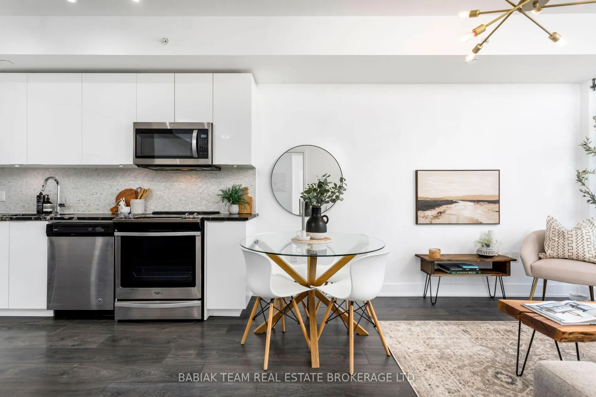 Photo 11 of Unit 1712, 30 Shore Breeze Drive, Etobicoke, Mimico — HOMEH