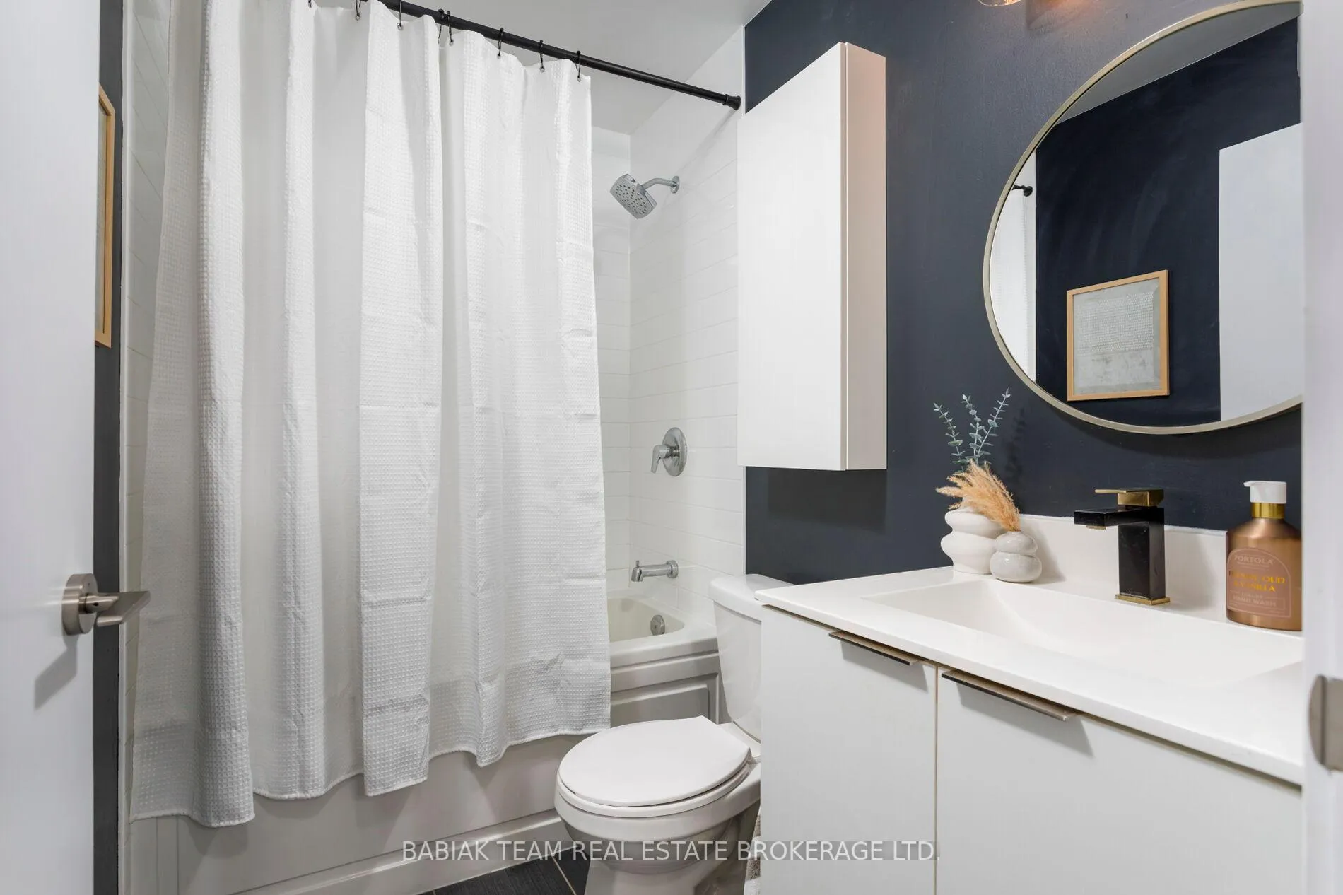 Photo 22 of Unit 1712, 30 Shore Breeze Drive, Etobicoke, Mimico — HOMEH