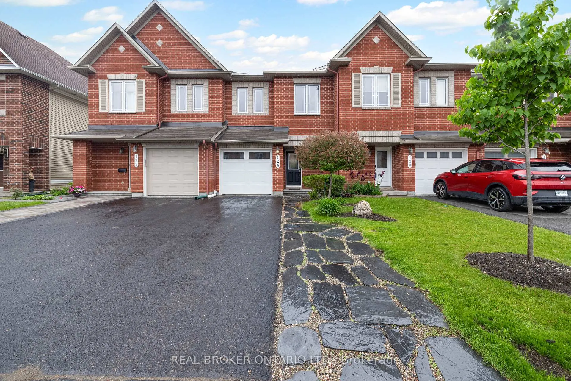 Photo 1 of 124 Silvermoon Crescent, Ottawa, Avalon East — HOMEH