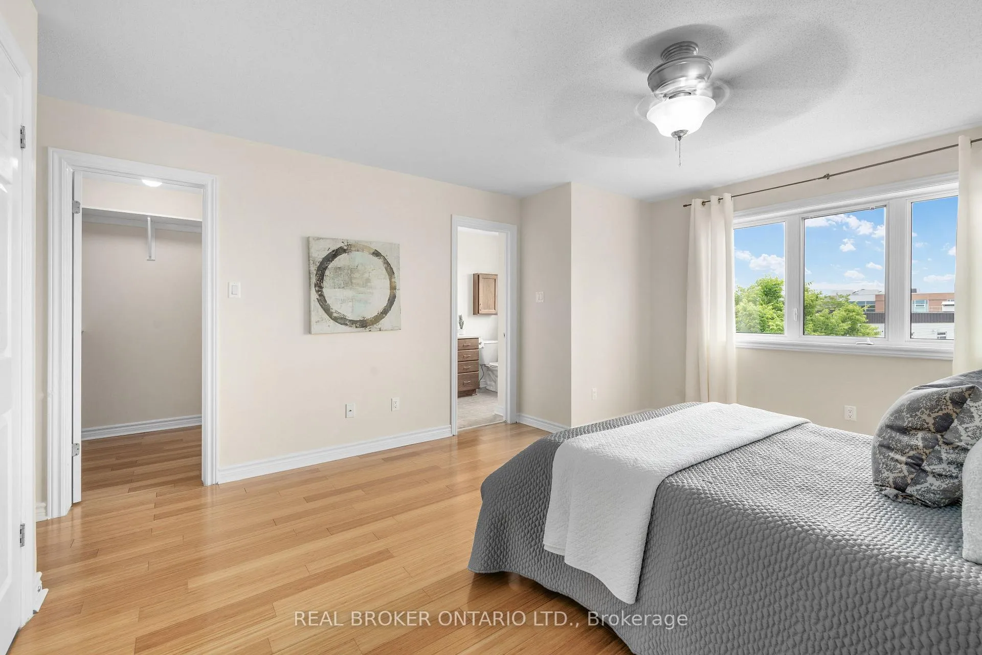 Photo 27 of 124 Silvermoon Crescent, Ottawa, Avalon East — HOMEH