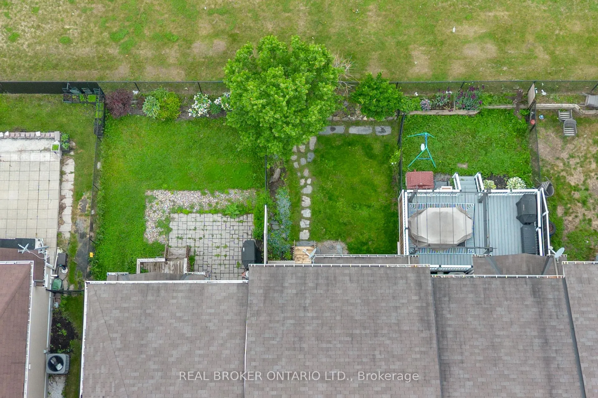 Photo 44 of 124 Silvermoon Crescent, Ottawa, Avalon East — HOMEH