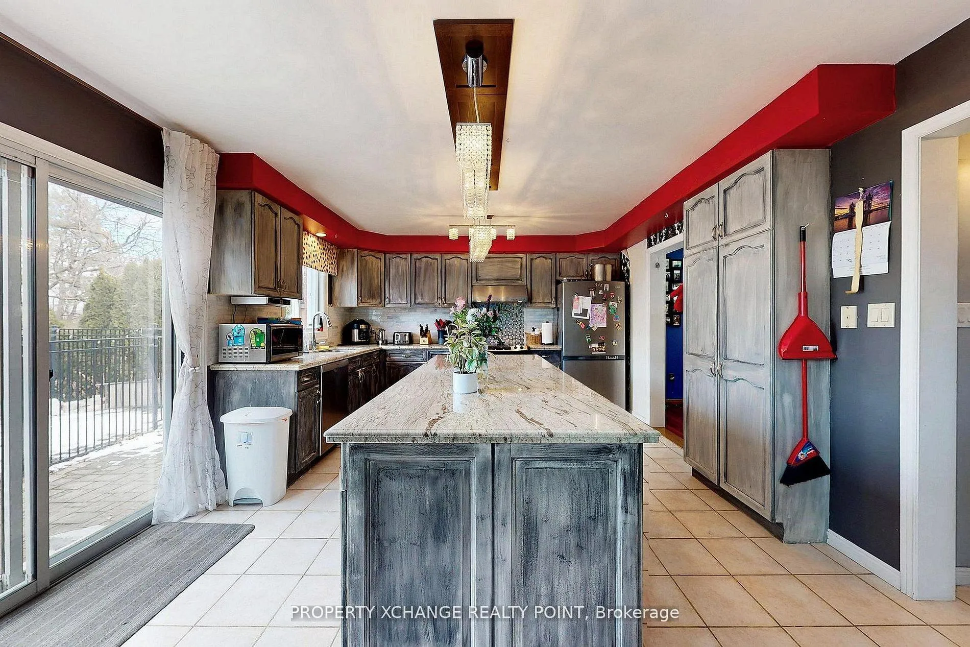 Photo 9 of 69 Jacqueline Boulevard, Hamilton, Allison — HOMEH