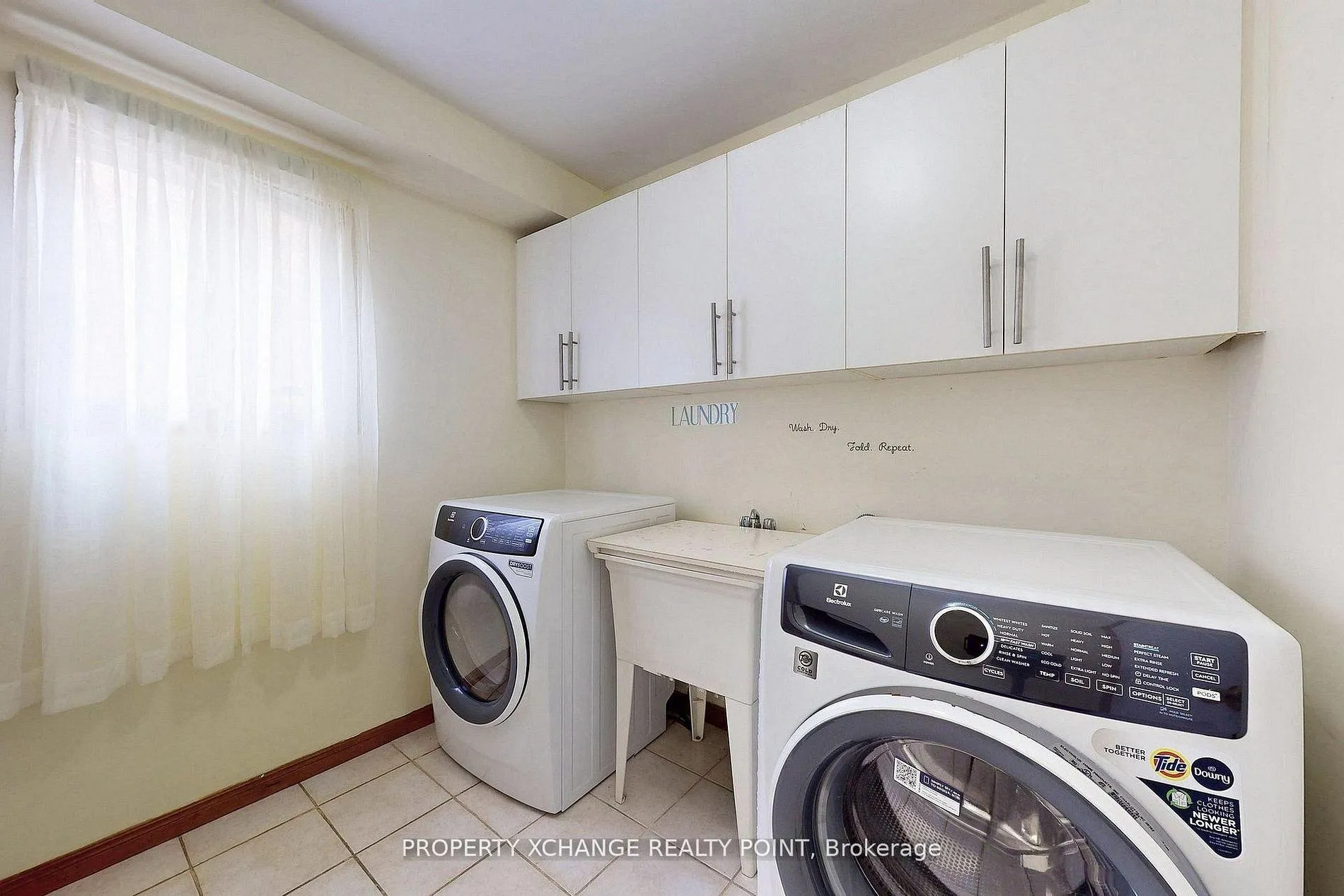 Photo 25 of 69 Jacqueline Boulevard, Hamilton, Allison — HOMEH