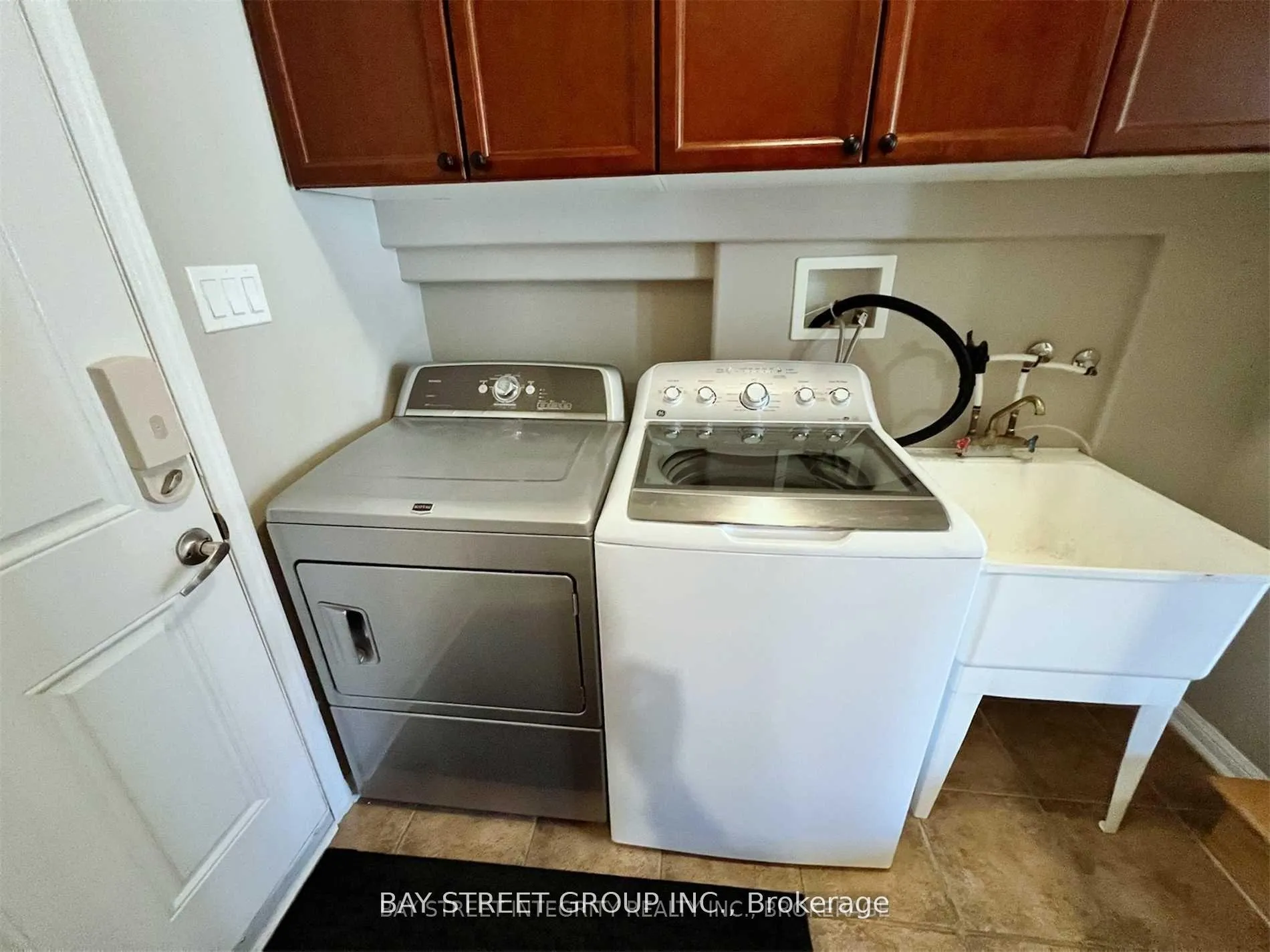 Photo 13 of 656 Holly Avenue, Milton, Coates — HOMEH
