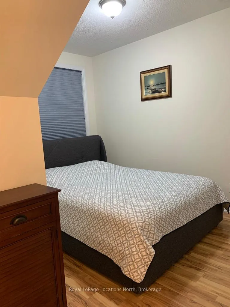Photo 11 of Unit 305, 5 Anchorage Crescent, Collingwood — HOMEH