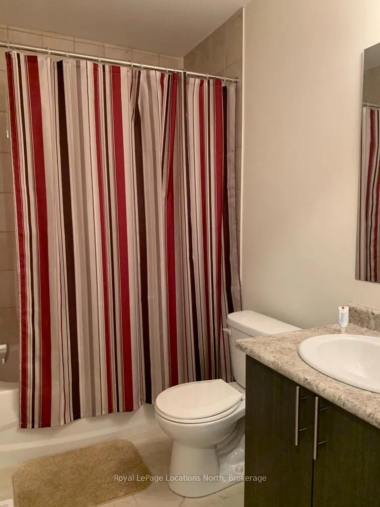 Photo 12 of Unit 305, 5 Anchorage Crescent, Collingwood — HOMEH