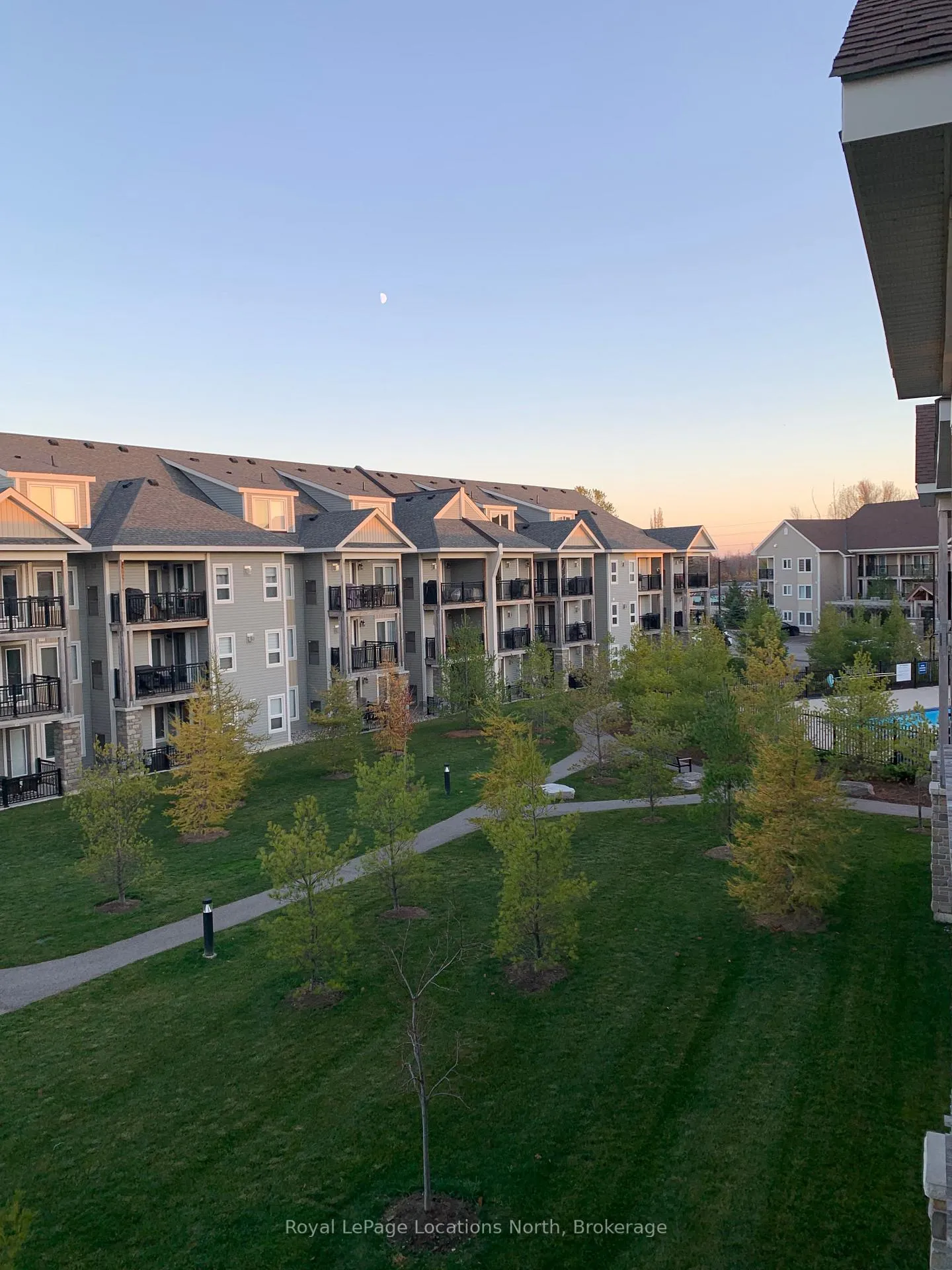 Photo 14 of Unit 305, 5 Anchorage Crescent, Collingwood — HOMEH