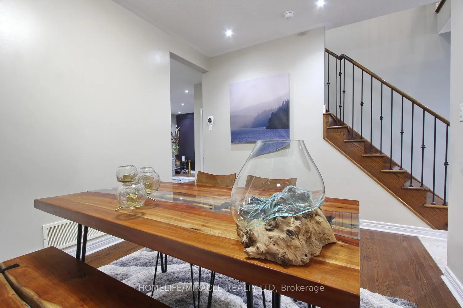 Photo 9 of 11 Bluffmeadow Street, Brampton, Bram East — HOMEH