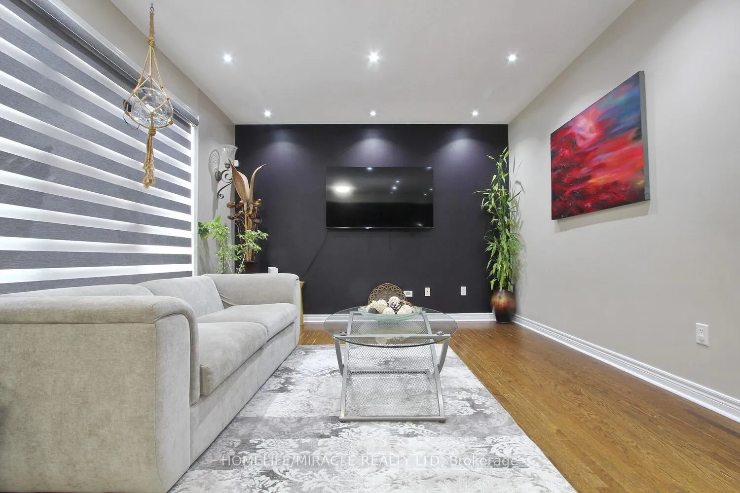 Photo 12 of 11 Bluffmeadow Street, Brampton, Bram East — HOMEH