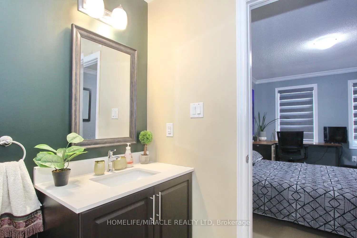 Photo 39 of 11 Bluffmeadow Street, Brampton, Bram East — HOMEH