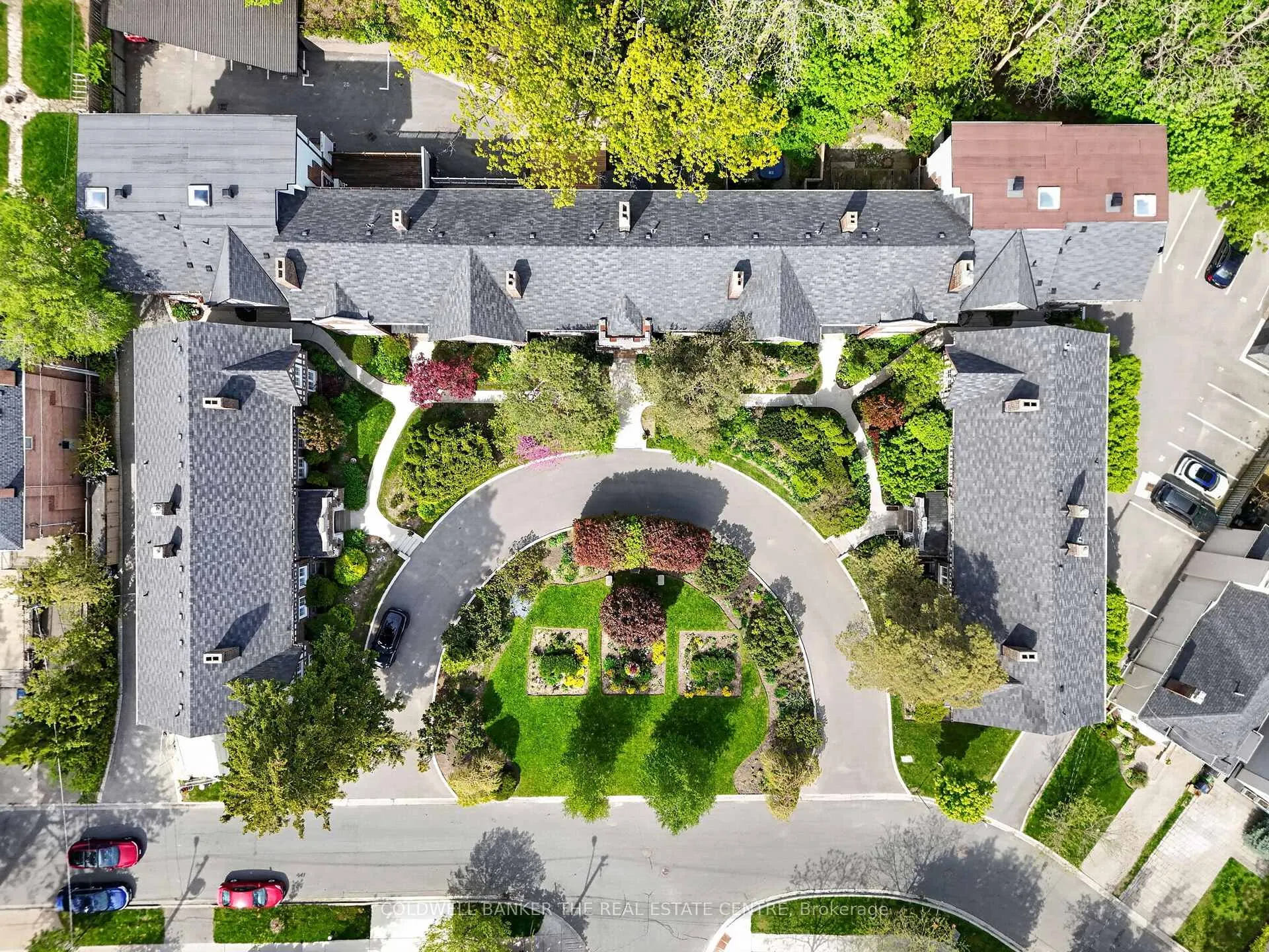 Photo 23 of Unit B, 93B Douglas Crescent, Toronto, Leaside — HOMEH