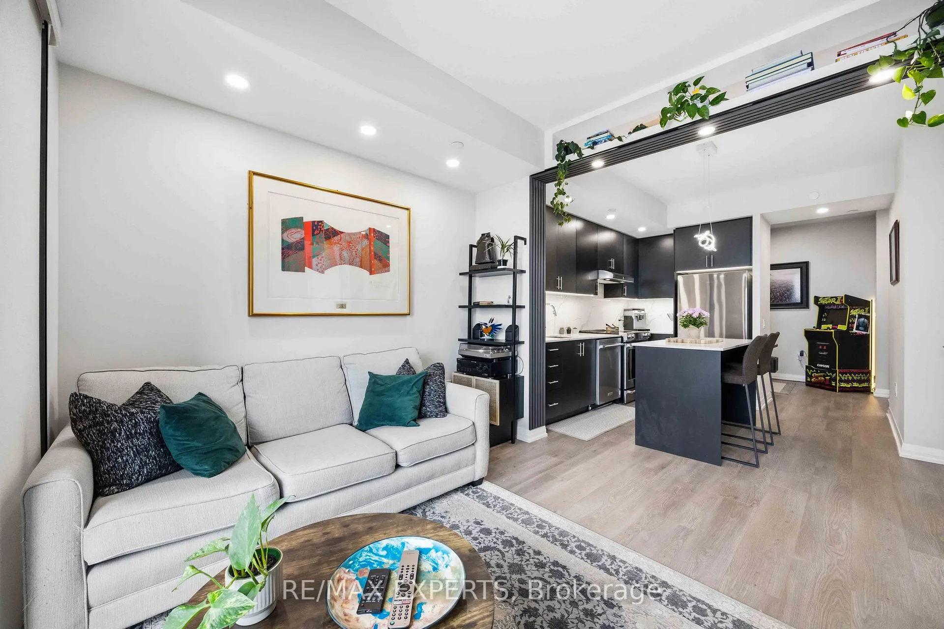 Photo 26 of Unit 2025, 9000 Jane Street, Vaughan, Vellore Village — HOMEH