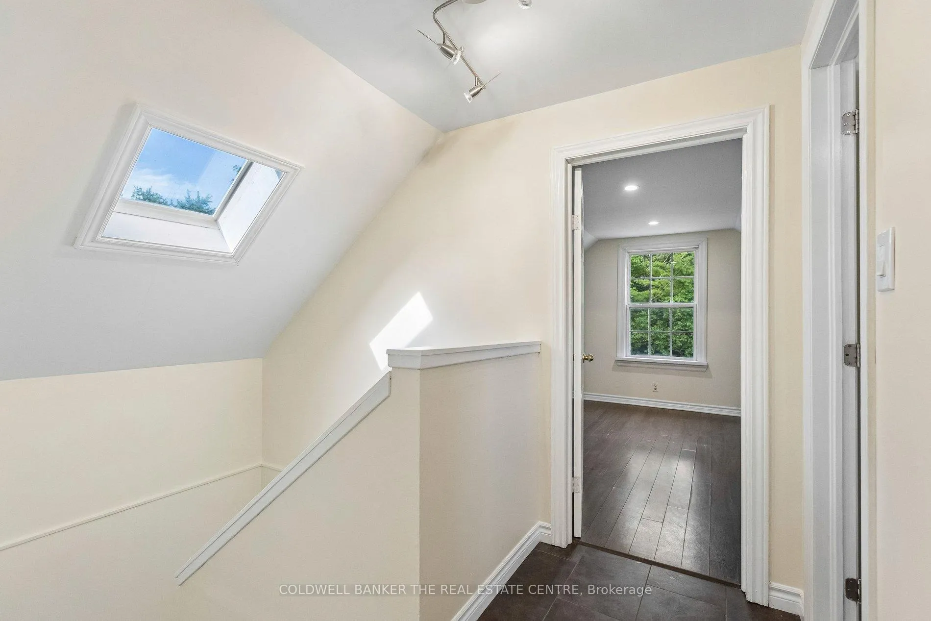 Photo 23 of 142 Harley Street, London, East C — HOMEH