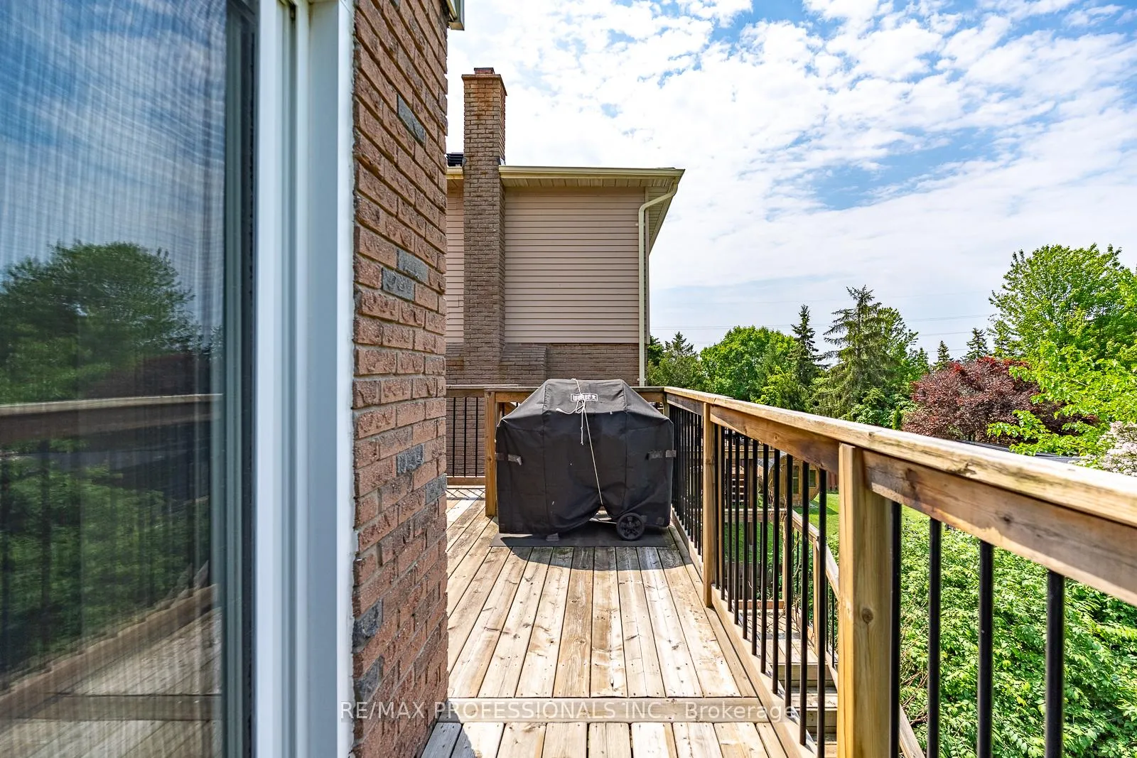 Photo 21 of 24 Hawkstone Crescent, Whitby, Blue Grass Meadows — HOMEH