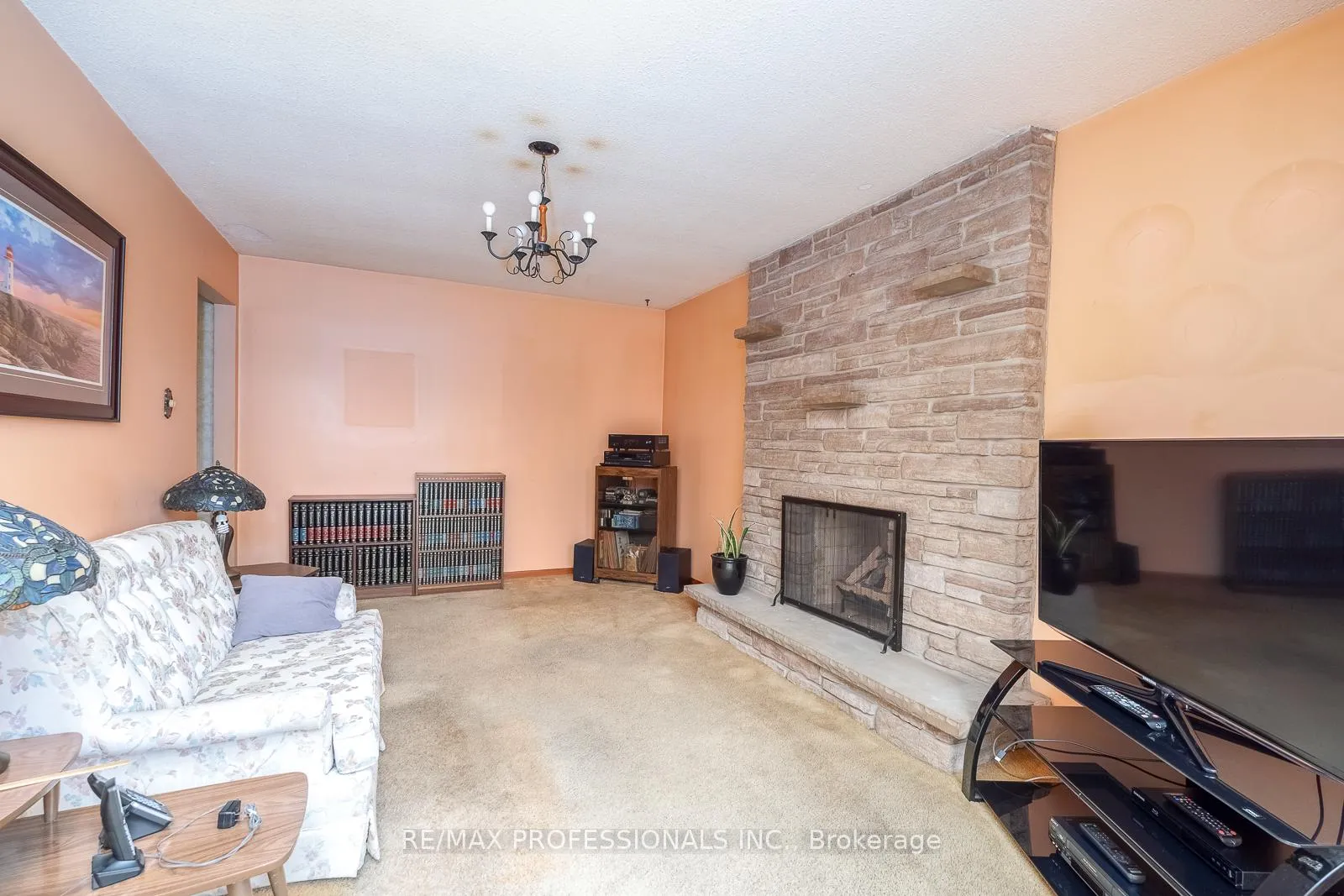 Photo 27 of 24 Hawkstone Crescent, Whitby, Blue Grass Meadows — HOMEH