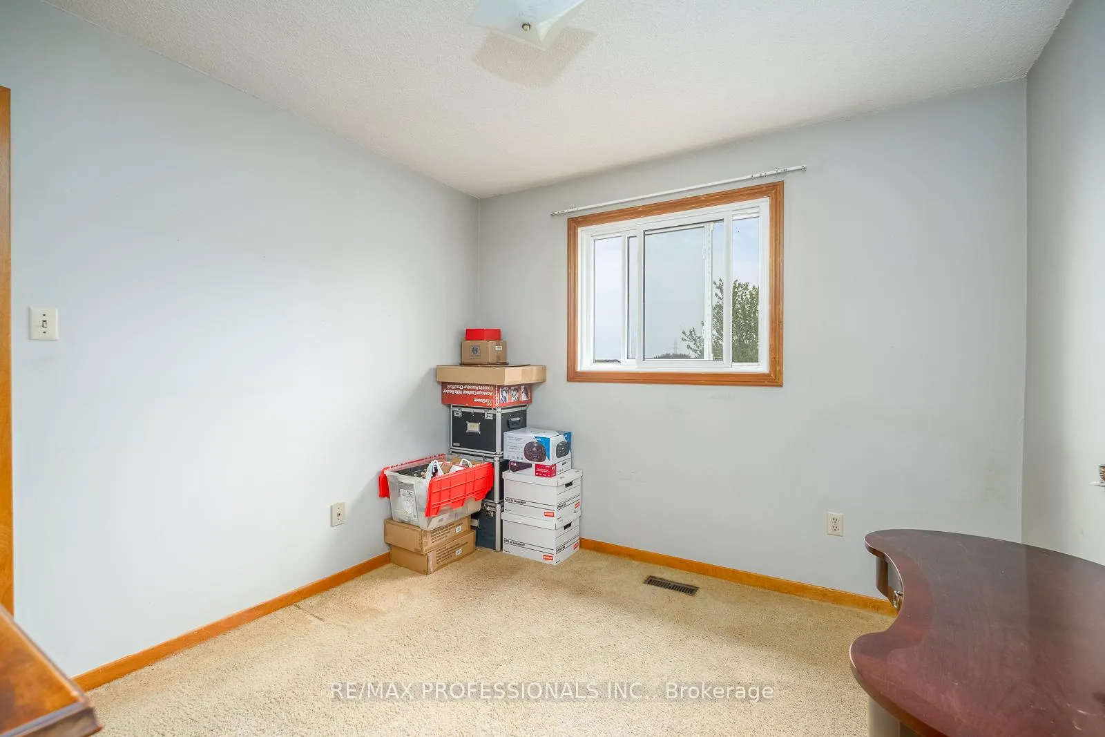 Photo 38 of 24 Hawkstone Crescent, Whitby, Blue Grass Meadows — HOMEH