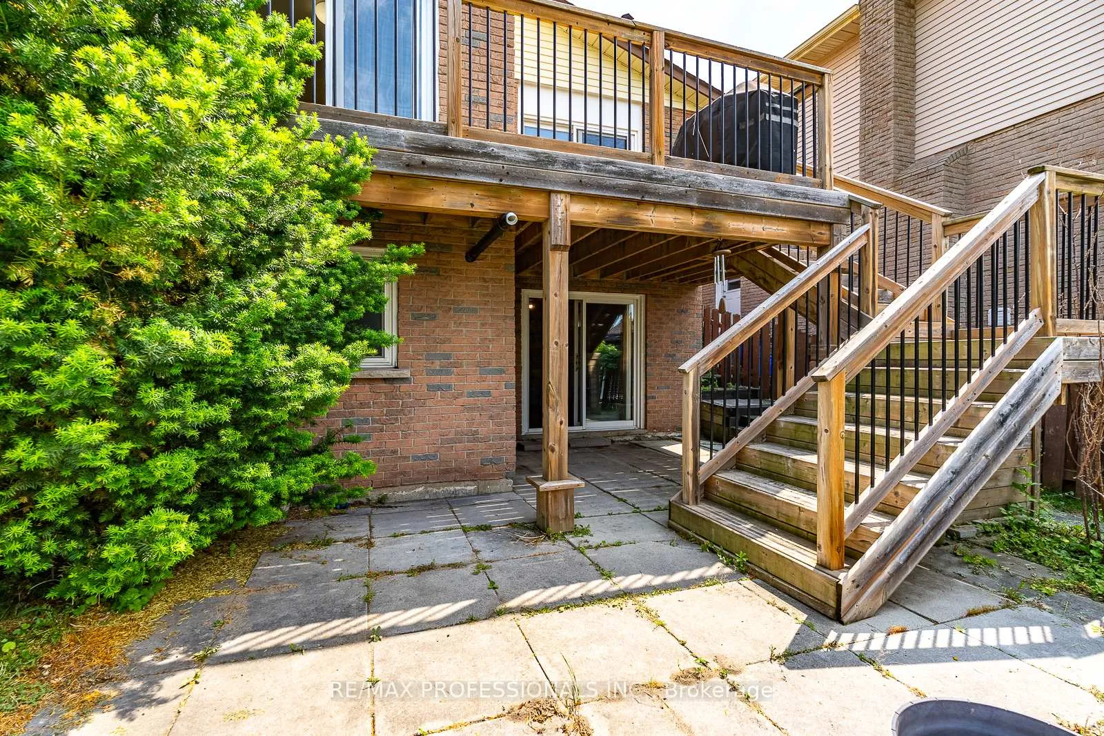 Photo 48 of 24 Hawkstone Crescent, Whitby, Blue Grass Meadows — HOMEH