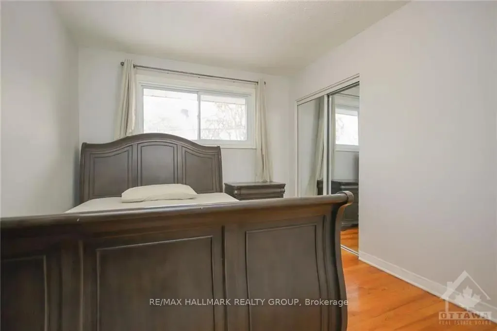 Photo 14 of 45 Hilliard Avenue, Ottawa, City View/Skyline/Fisher Heights/Parkwood Hills — HOMEH