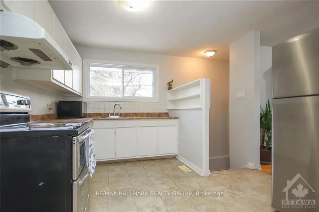 Photo 22 of 45 Hilliard Avenue, Ottawa, City View/Skyline/Fisher Heights/Parkwood Hills — HOMEH