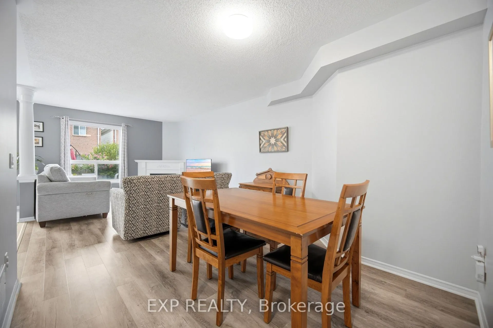 Photo 6 of 159 Hanton Crescent, Caledon, Bolton East — HOMEH