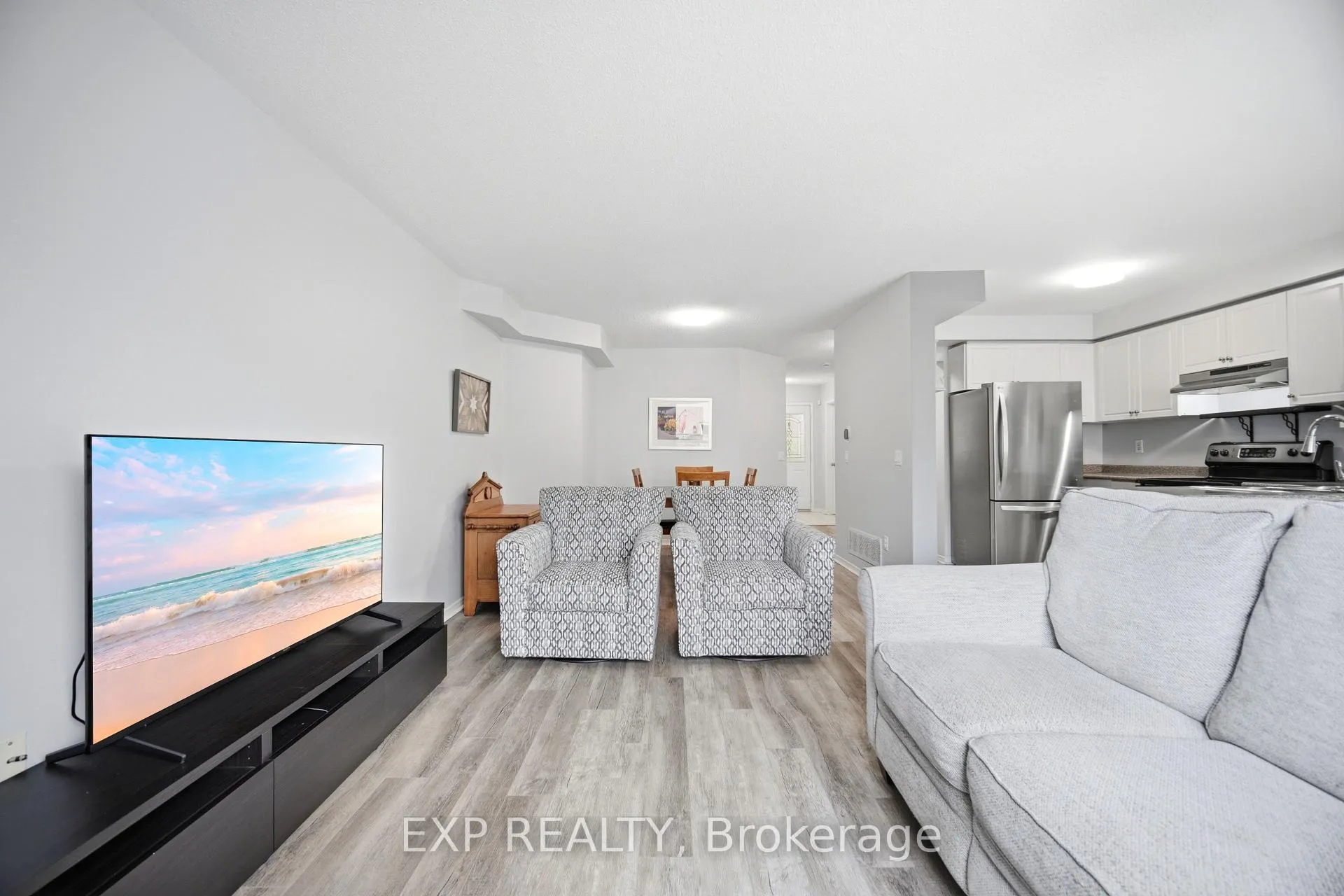 Photo 7 of 159 Hanton Crescent, Caledon, Bolton East — HOMEH