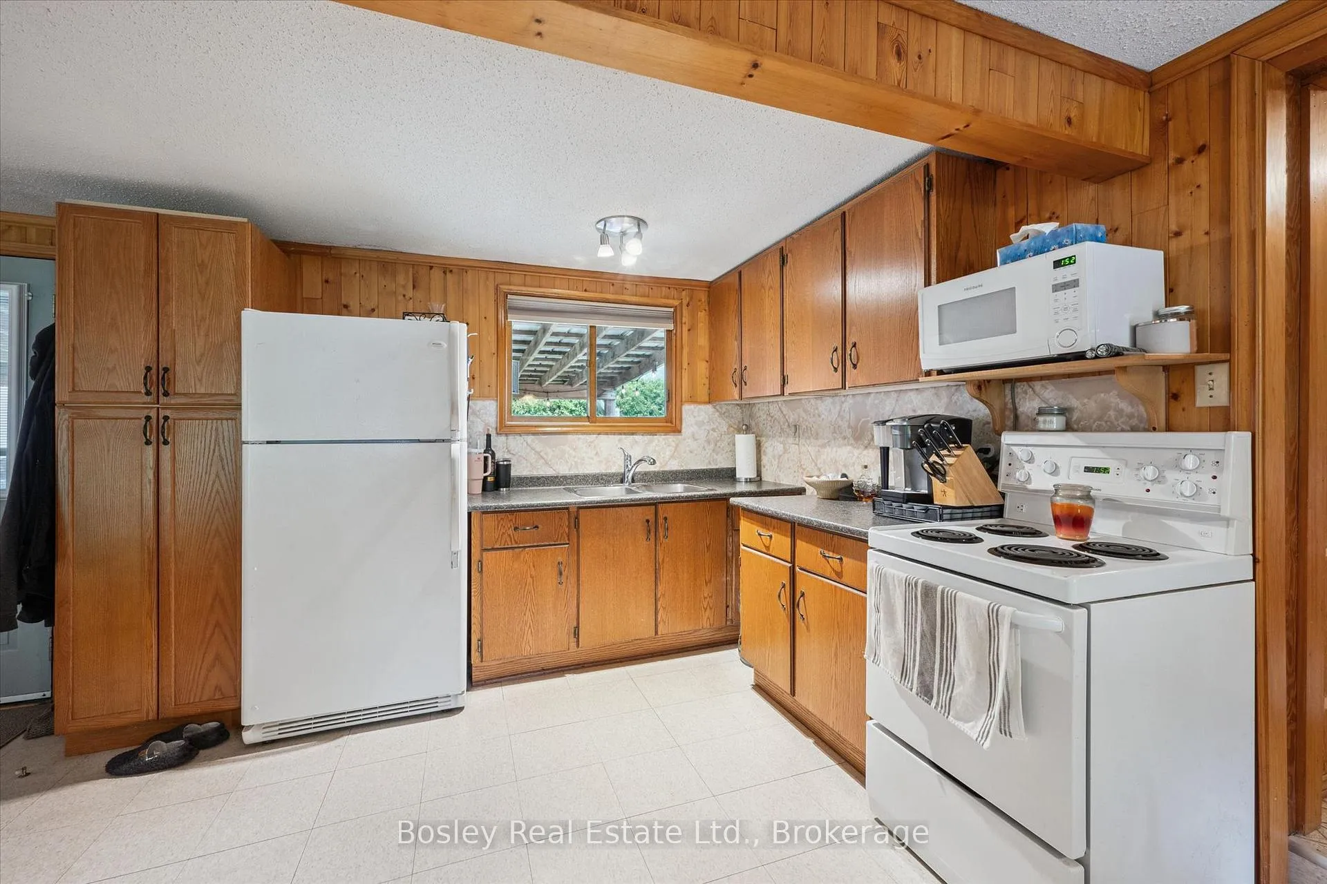 Photo 18 of 3 Hamilton Place, South Bruce Peninsula — HOMEH