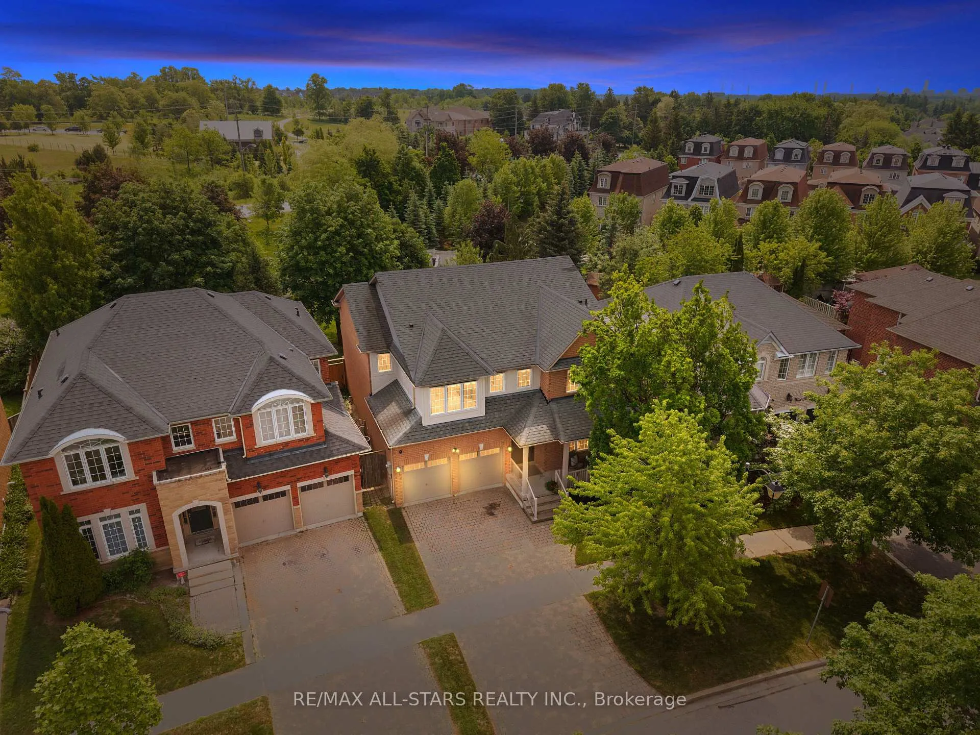 Photo 1 of 7 Wood Thrush Avenue, Markham, Legacy — HOMEH