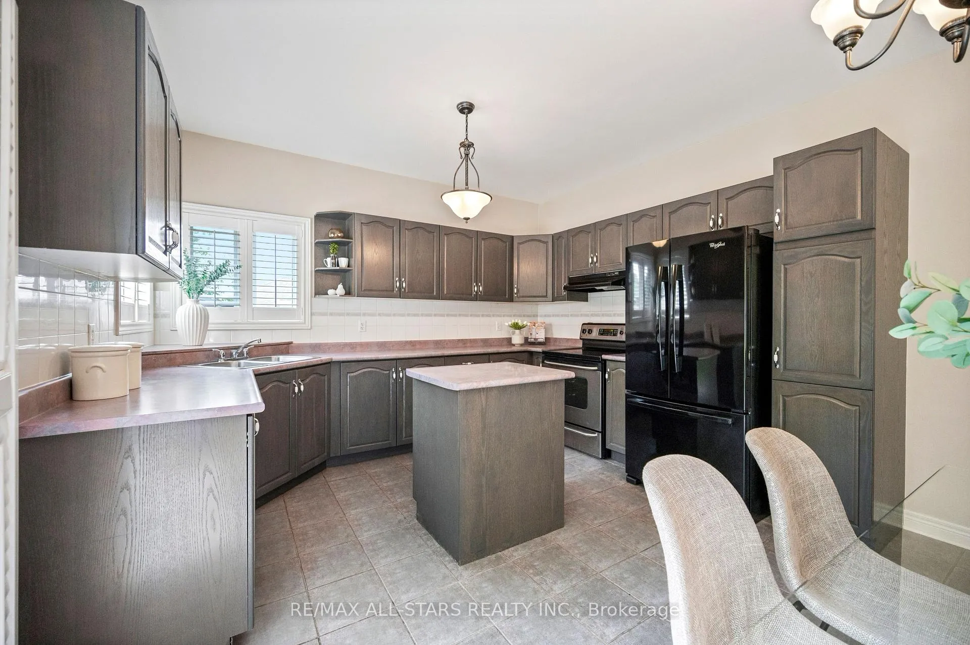 Photo 17 of 7 Wood Thrush Avenue, Markham, Legacy — HOMEH
