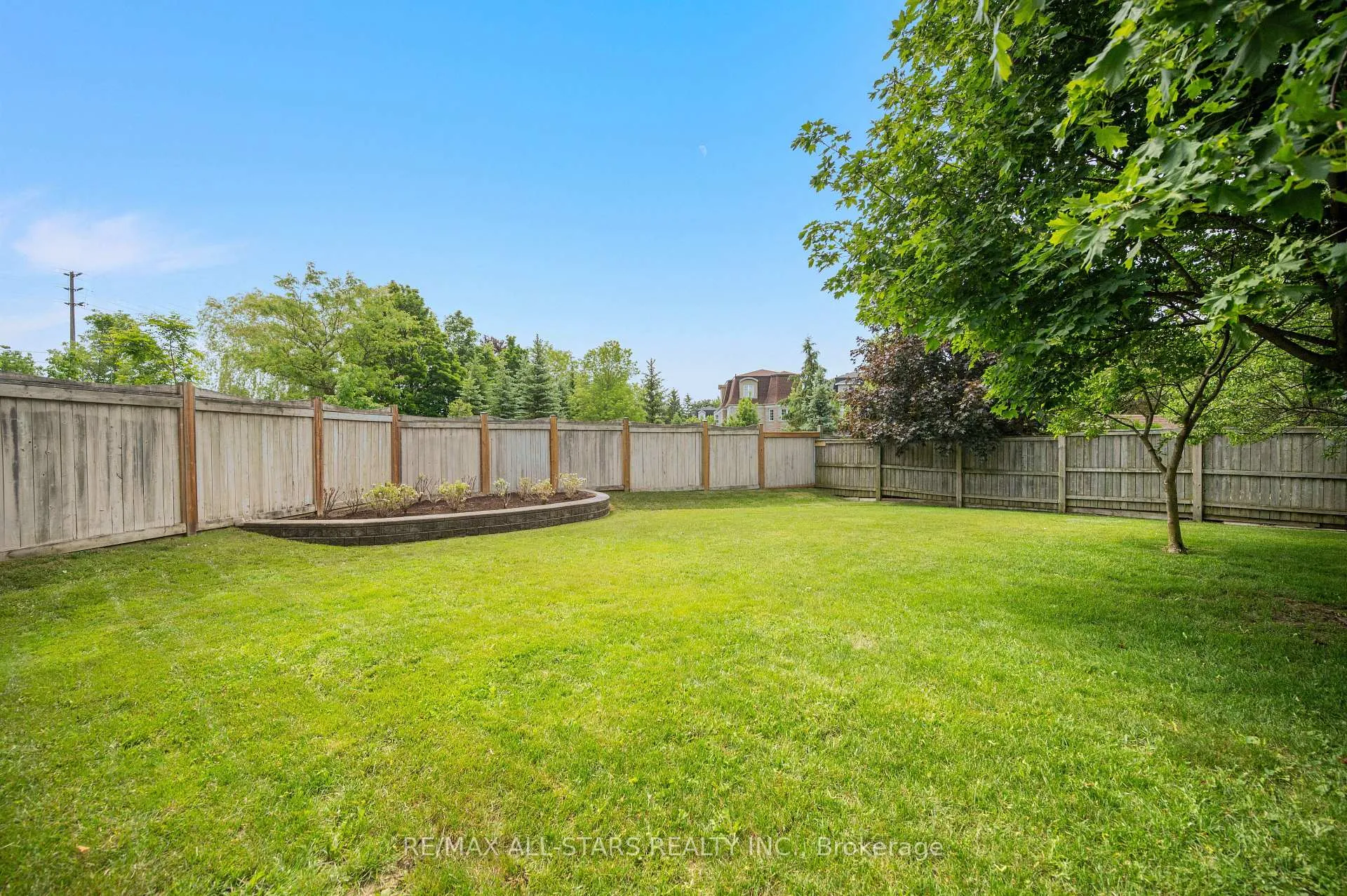 Photo 43 of 7 Wood Thrush Avenue, Markham, Legacy — HOMEH