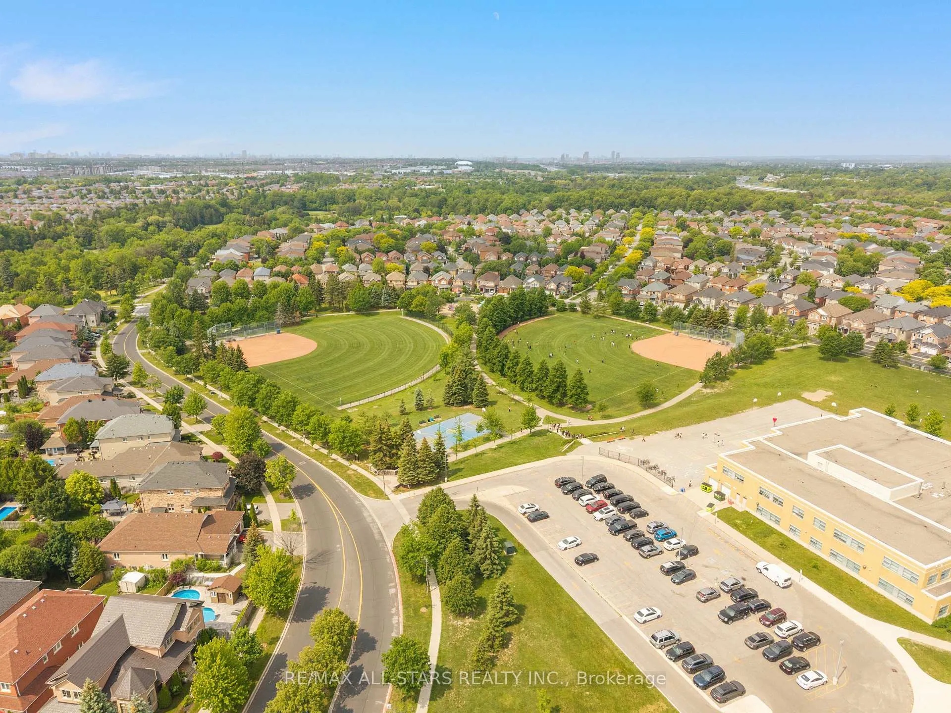 Photo 47 of 7 Wood Thrush Avenue, Markham, Legacy — HOMEH