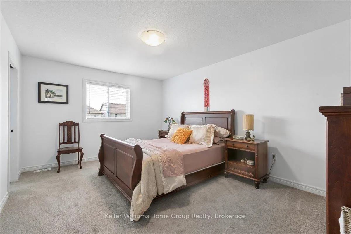 Photo 18 of 12 Ambrous Crescent, Guelph, Kortright East — HOMEH